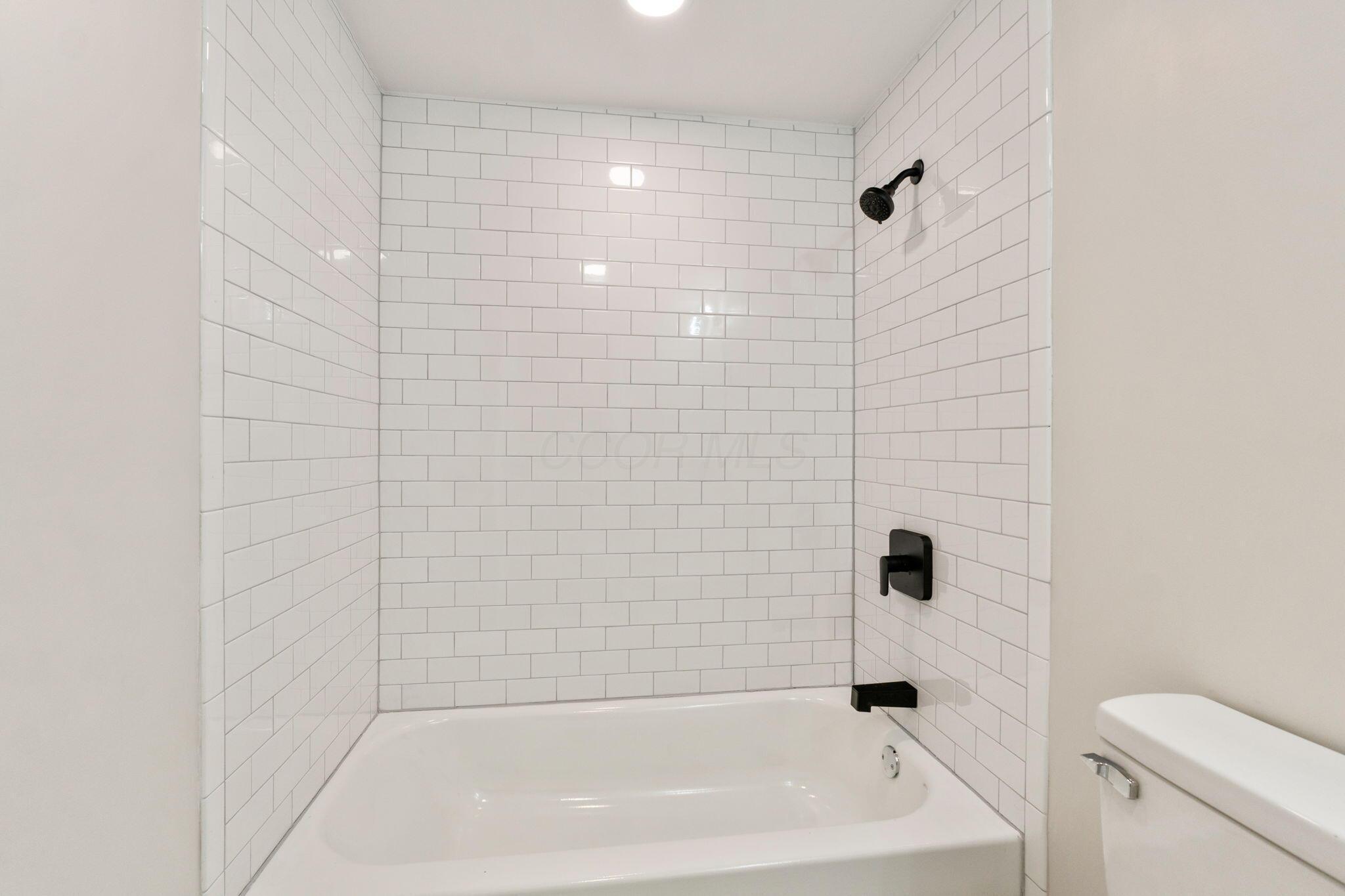 510 Glendower Avenue Property Photo 26