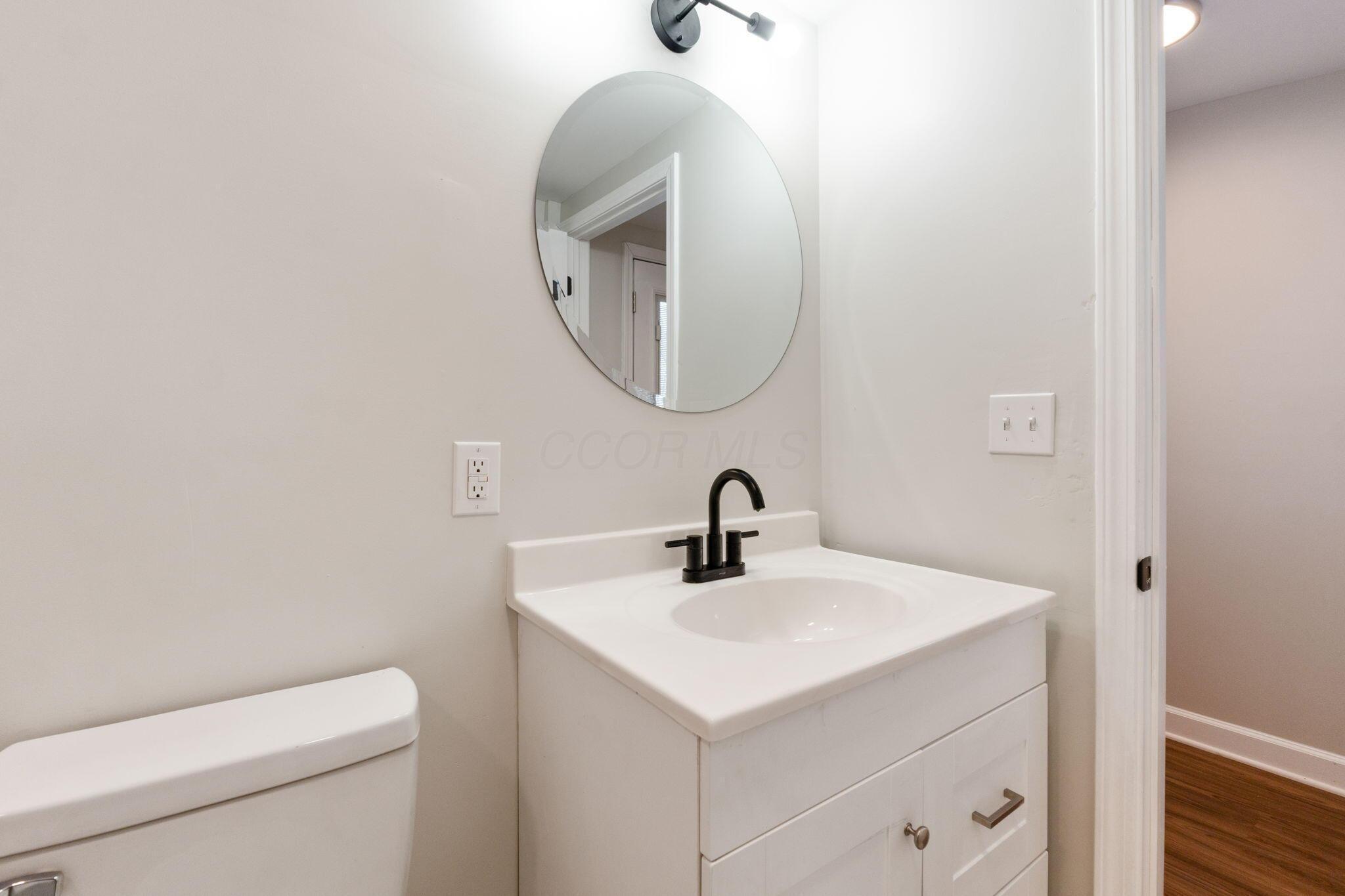 510 Glendower Avenue Property Photo 27