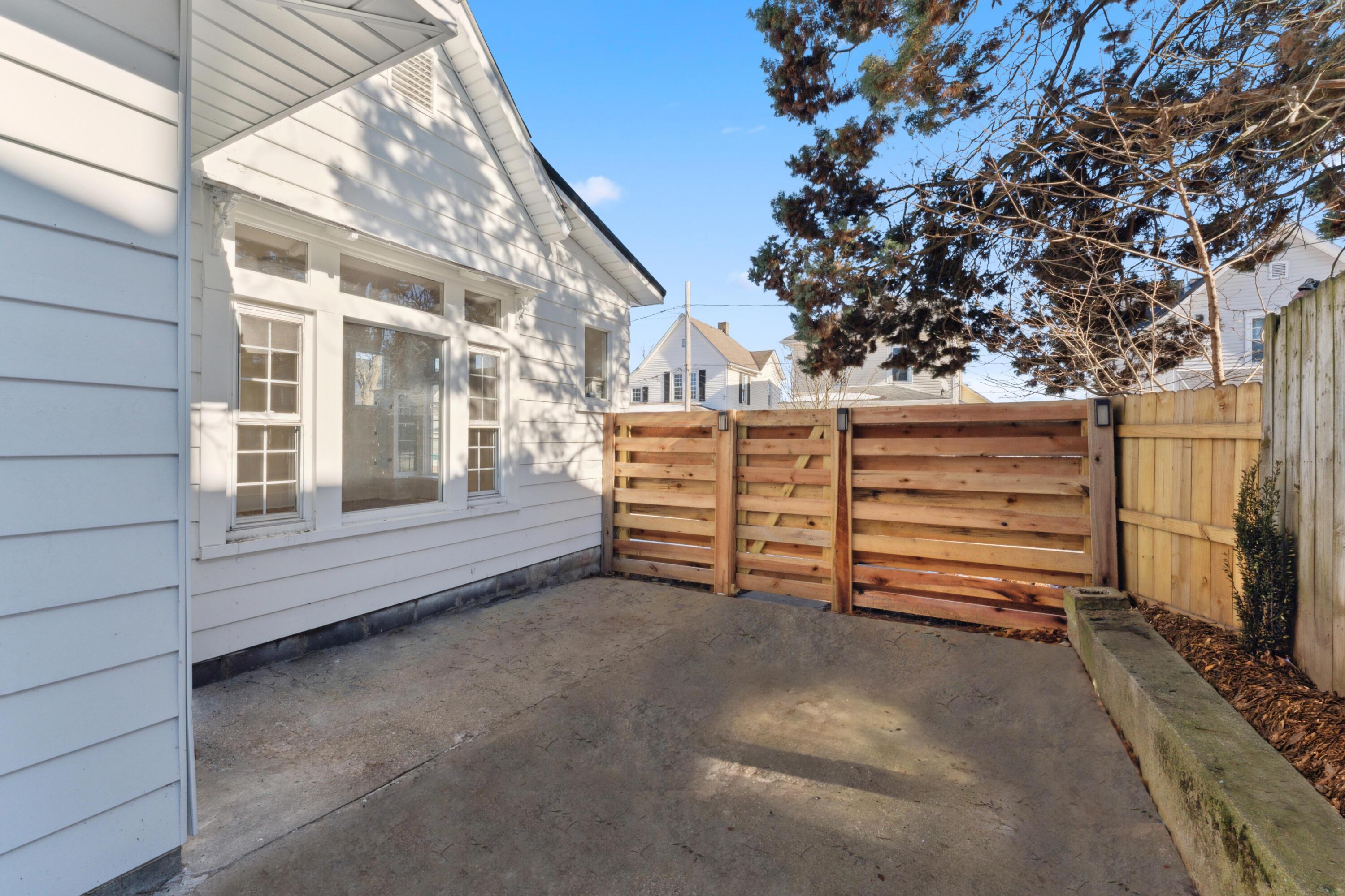 124 E Sugar Street Property Photo 25