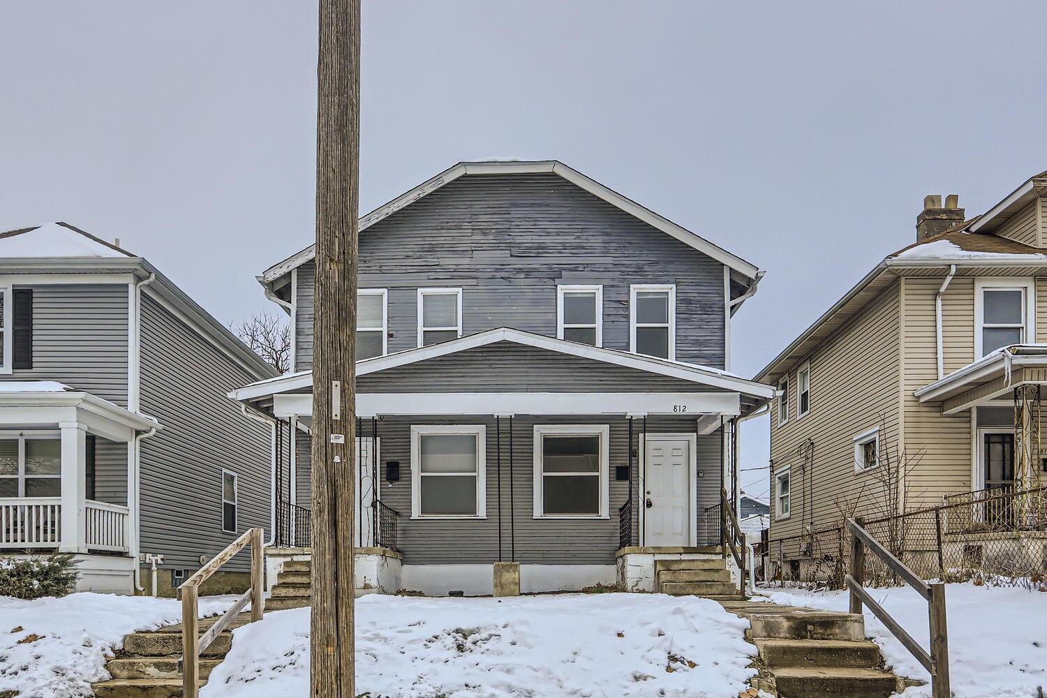 810-812 E 3rd Avenue Property Photo 1