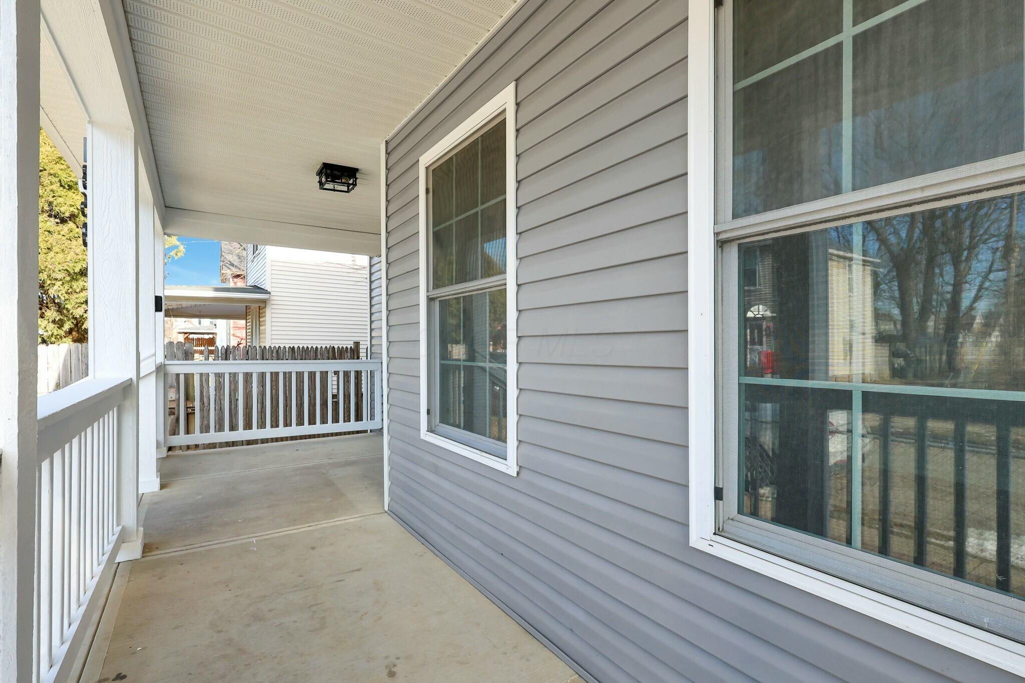 1850 S 5th Street Property Photo 4