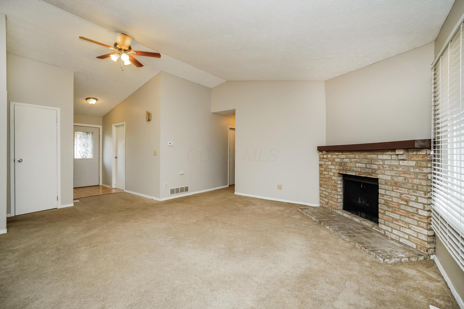 5272 Sweetgum Place Property Photo 2