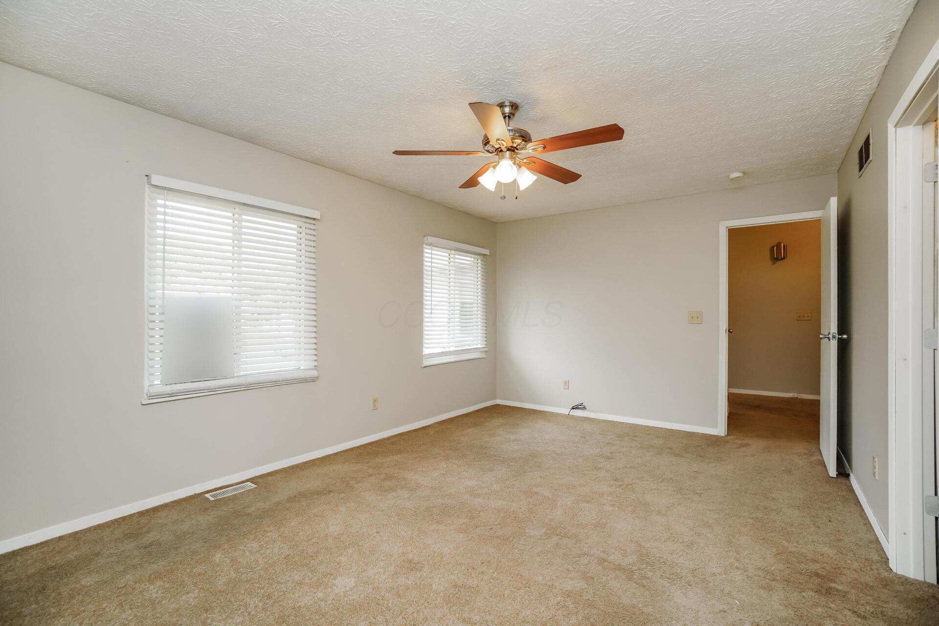 5272 Sweetgum Place Property Photo 9