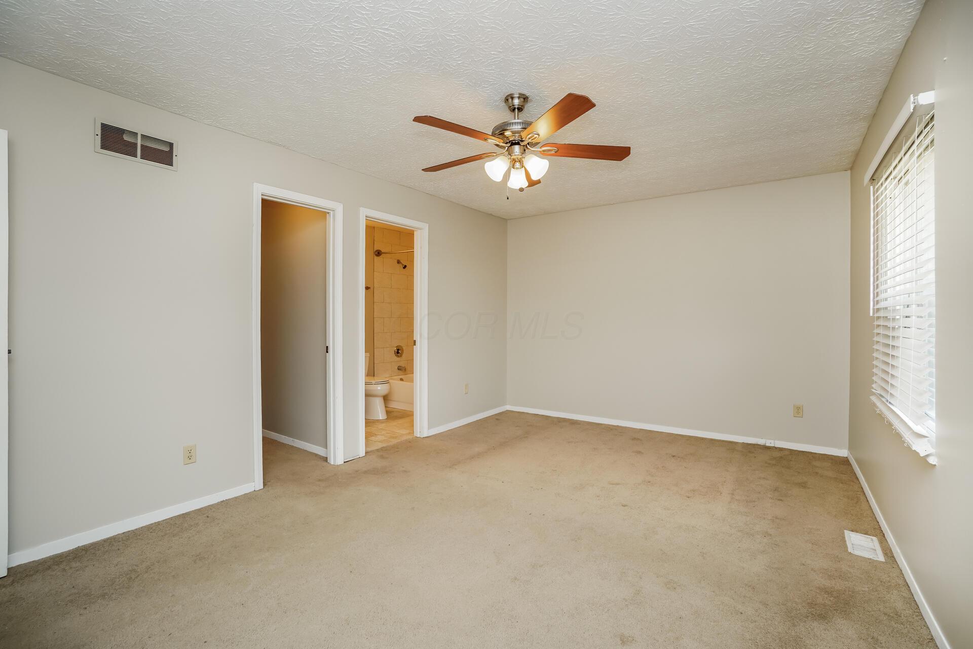 5272 Sweetgum Place Property Photo 10