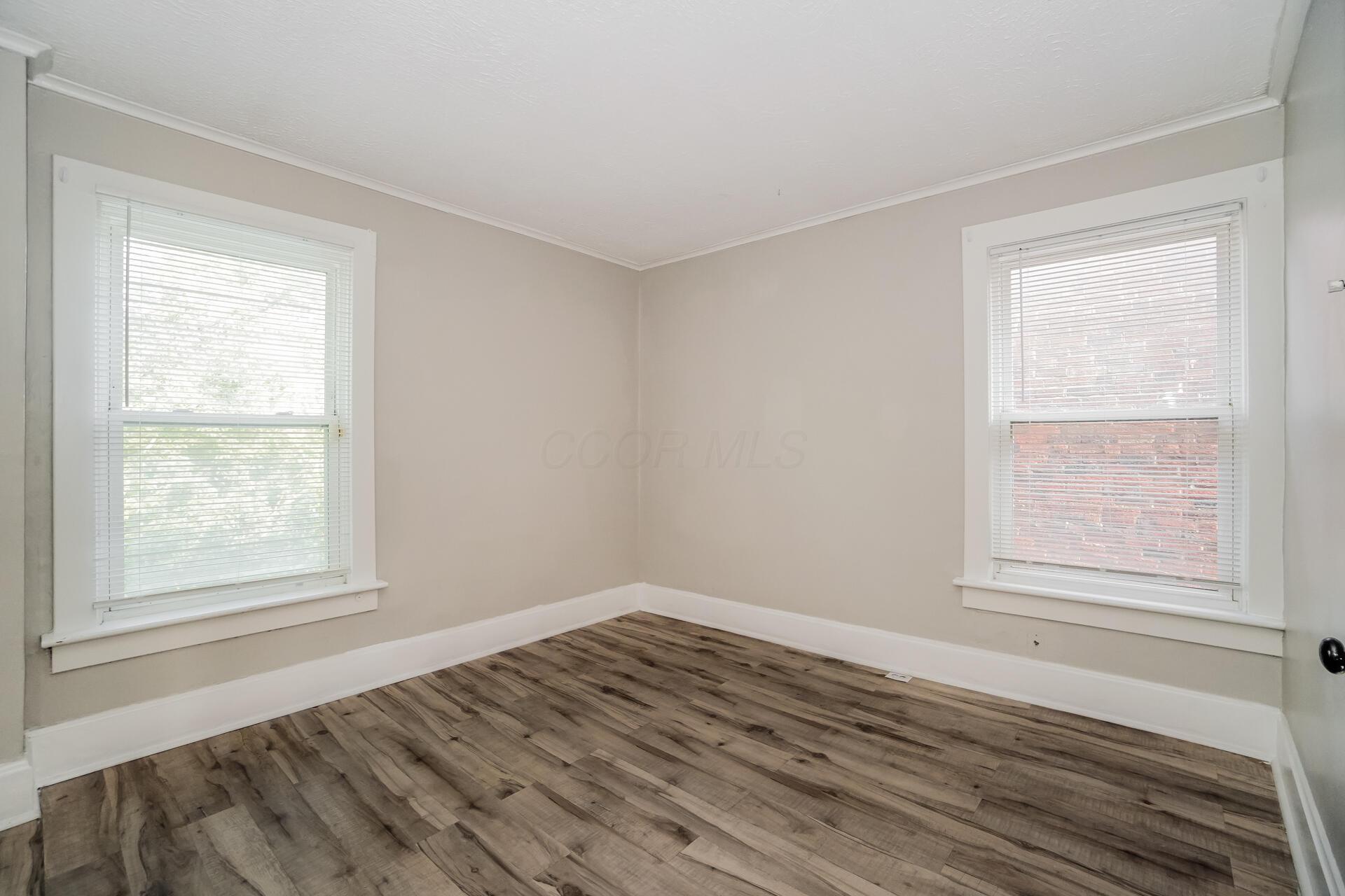 83 N Burgess Avenue Property Photo 9