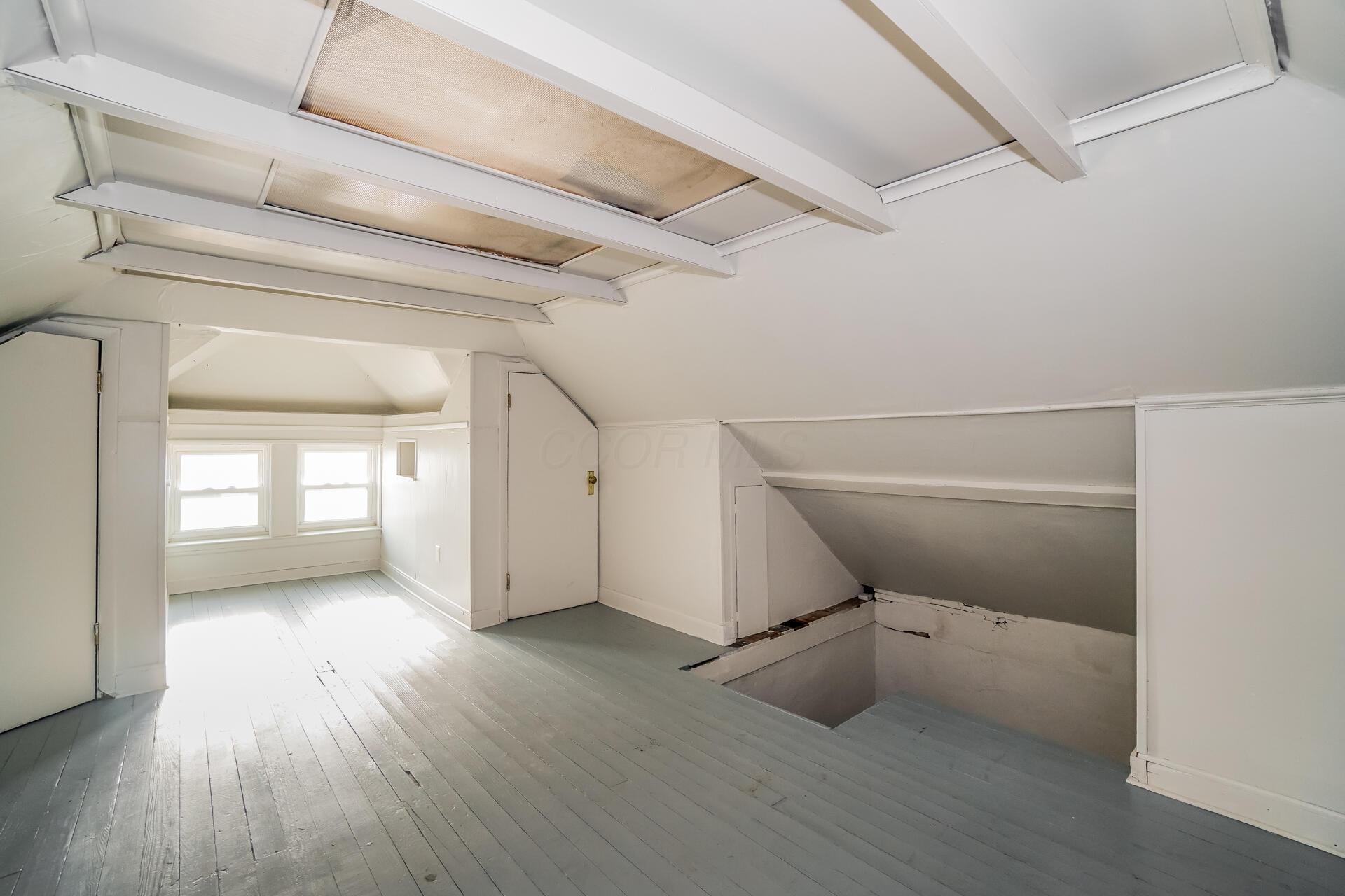 83 N Burgess Avenue Property Photo 13