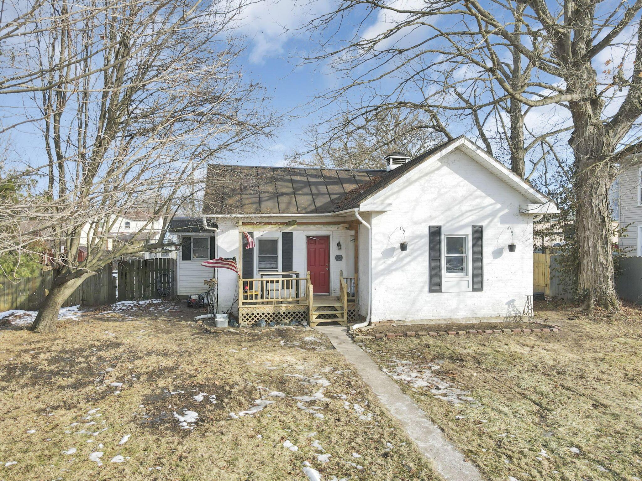 258 N Central Avenue Property Photo