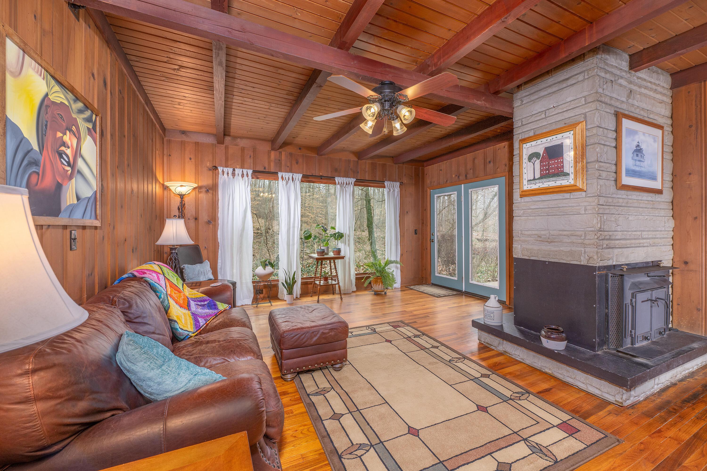 20860 Newcastle Road Property Photo 15