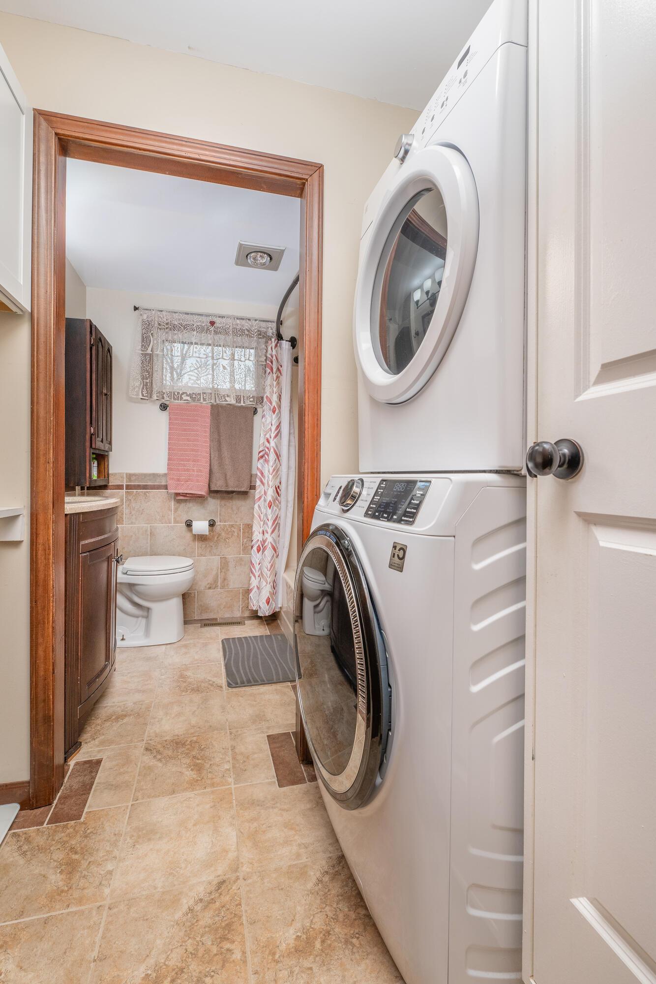 20860 Newcastle Road Property Photo 24