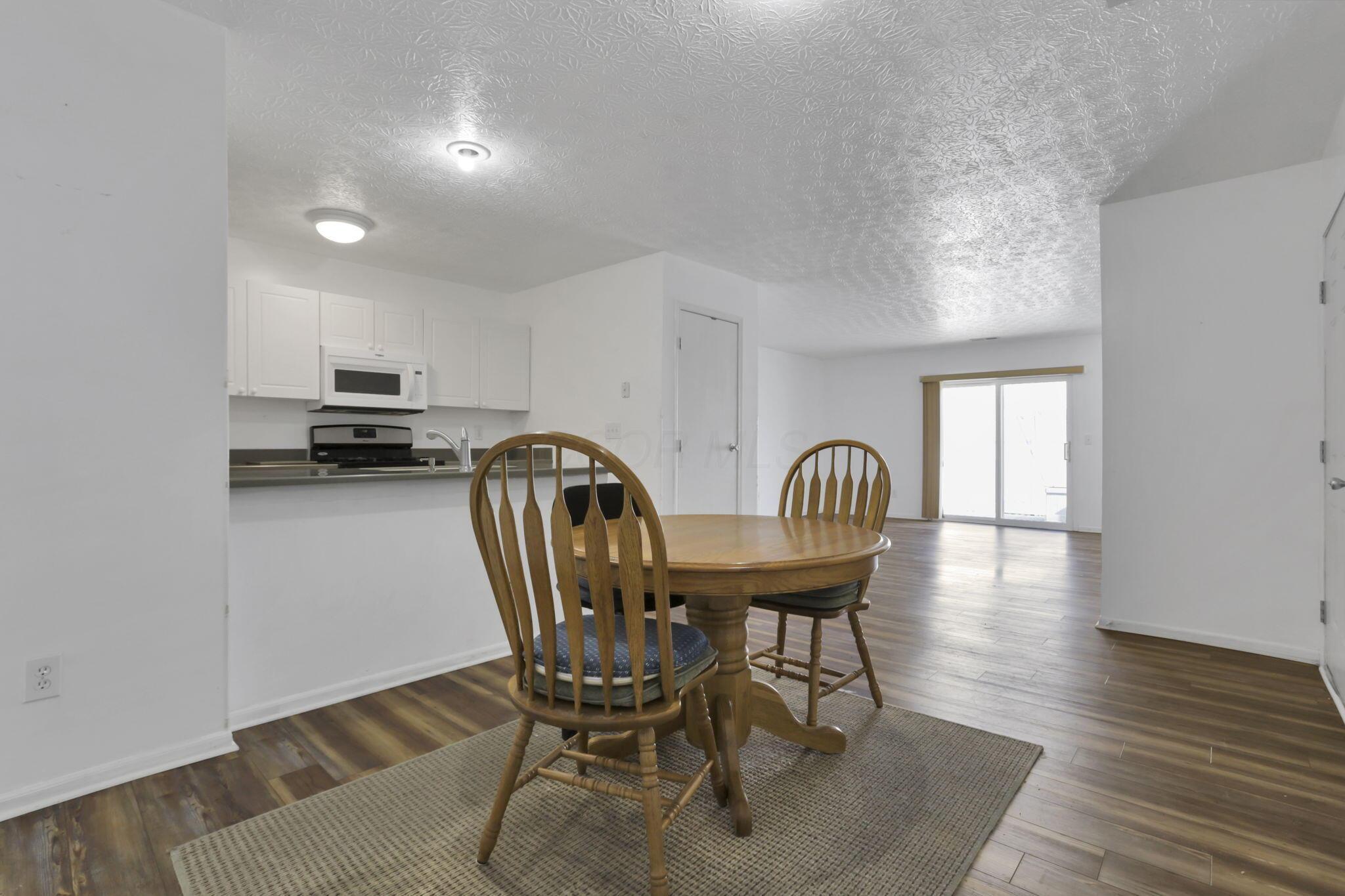 4678 Cadmus Drive, 34e Property Photo 9
