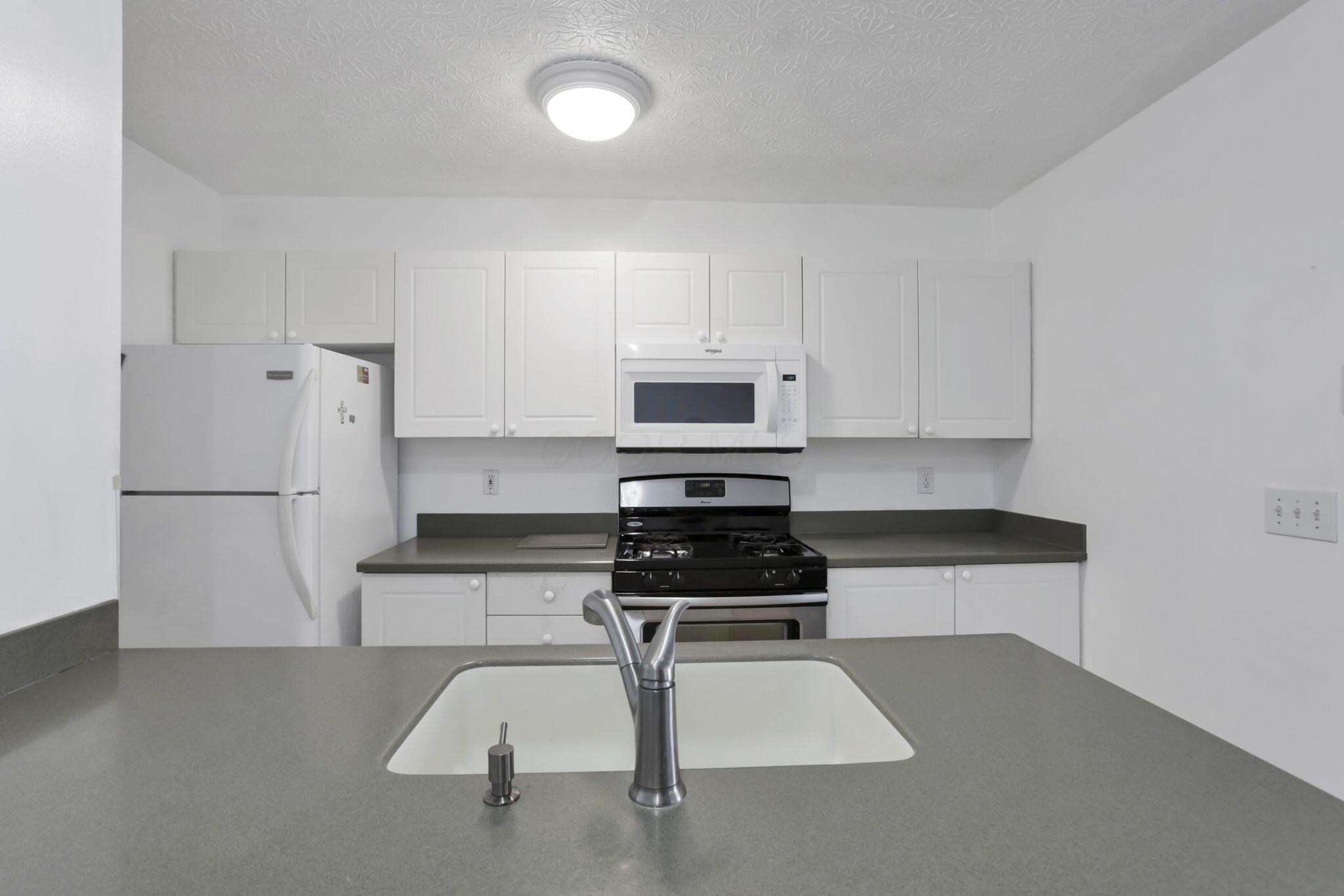 4678 Cadmus Drive, 34e Property Photo 13