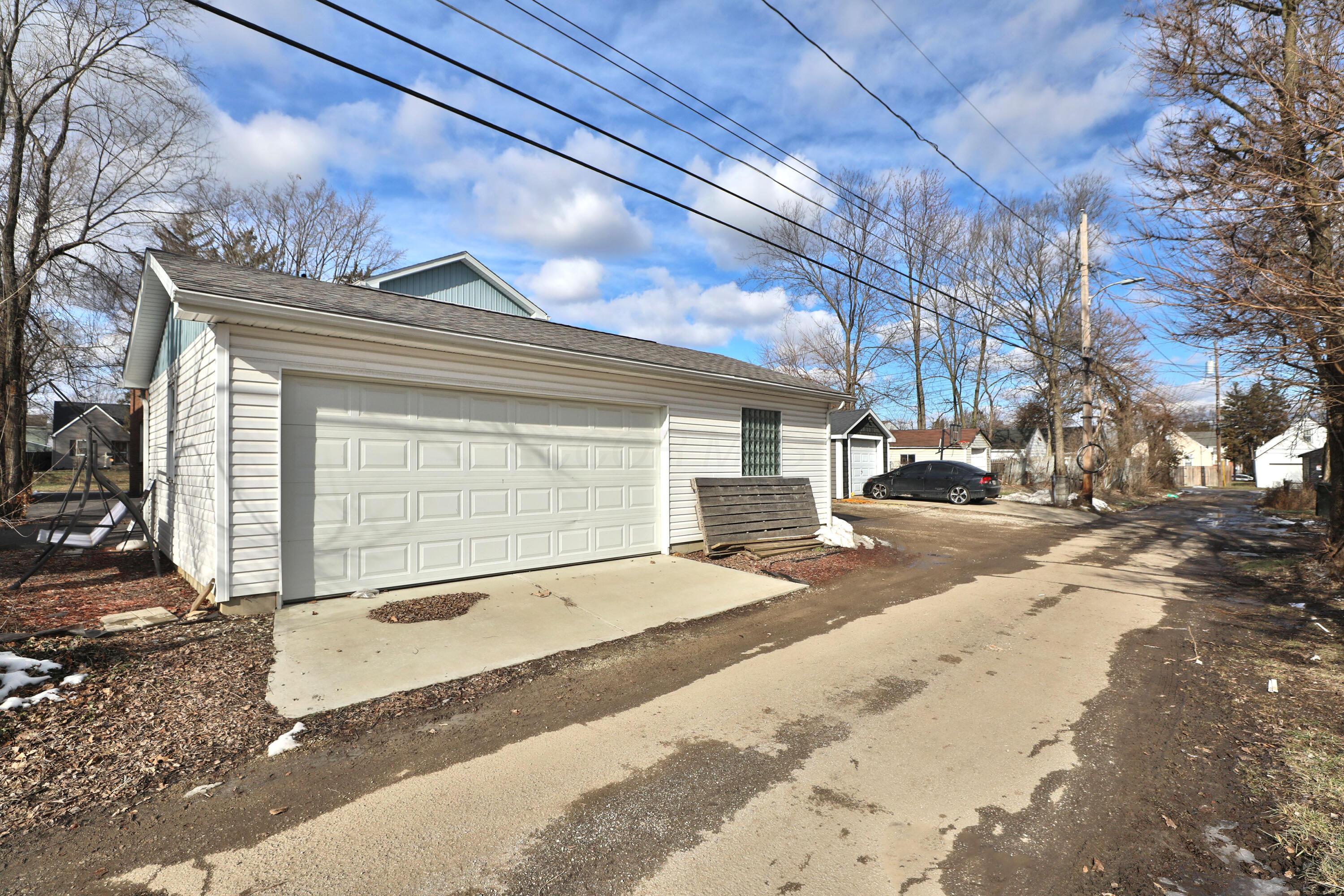 1192 Berkeley Road Property Photo 45
