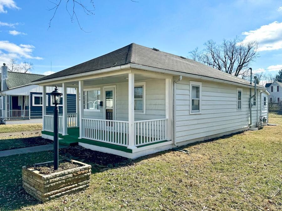 204 Maplewood Avenue Property Photo 2