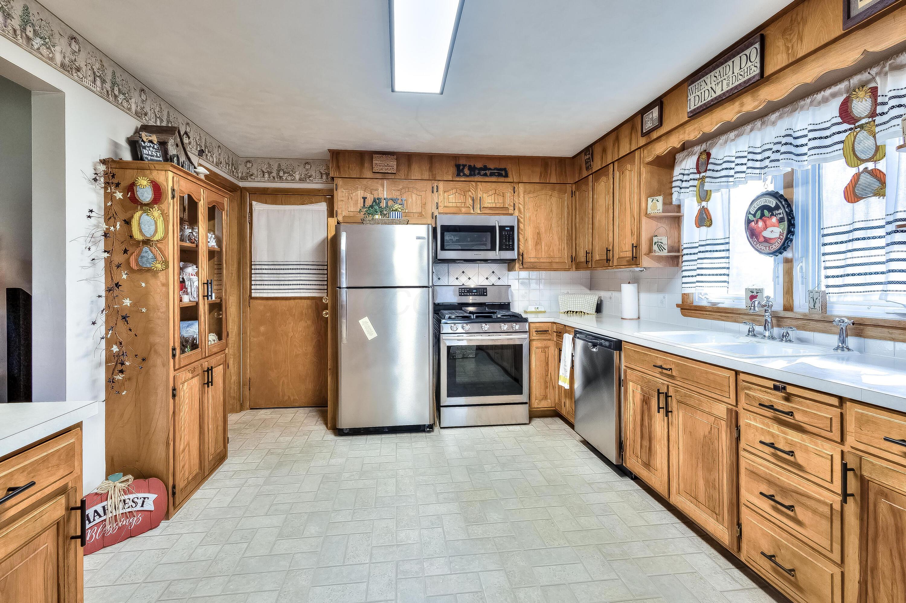 13876 N Liberty Road Property Photo 15