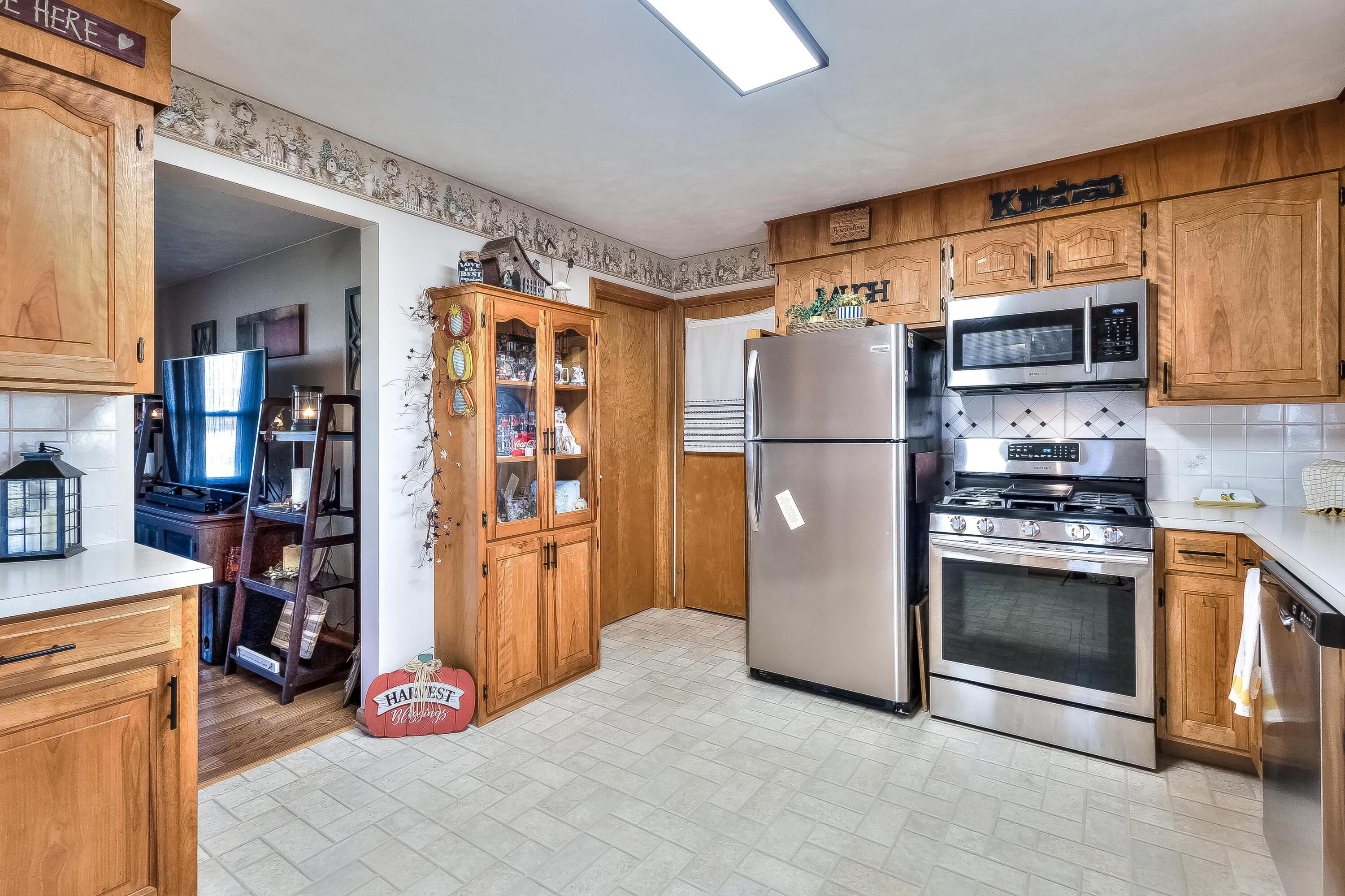 13876 N Liberty Road Property Photo 16