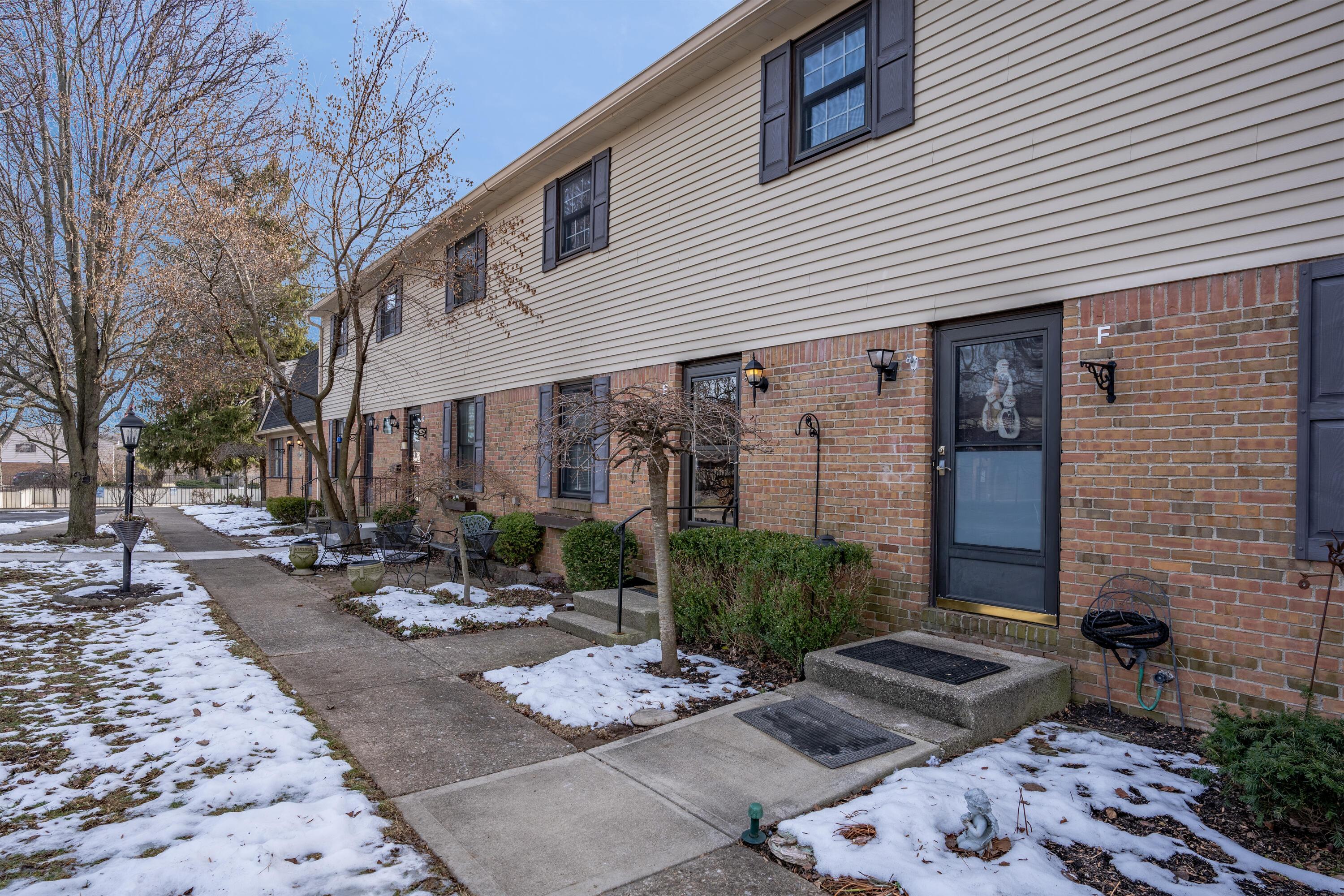 655 Providence Avenue, E Property Photo 2