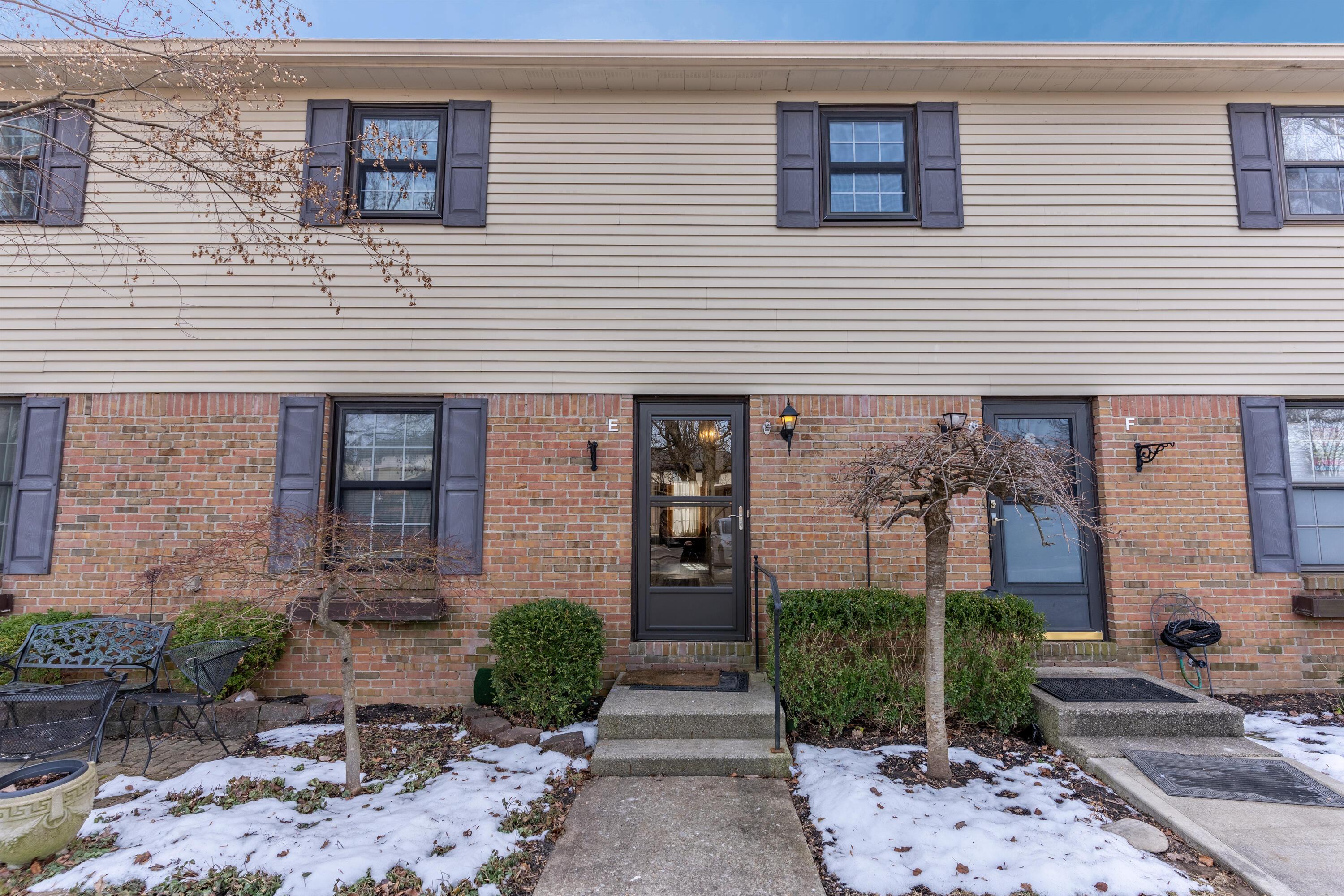 655 Providence Avenue, E Property Photo 4