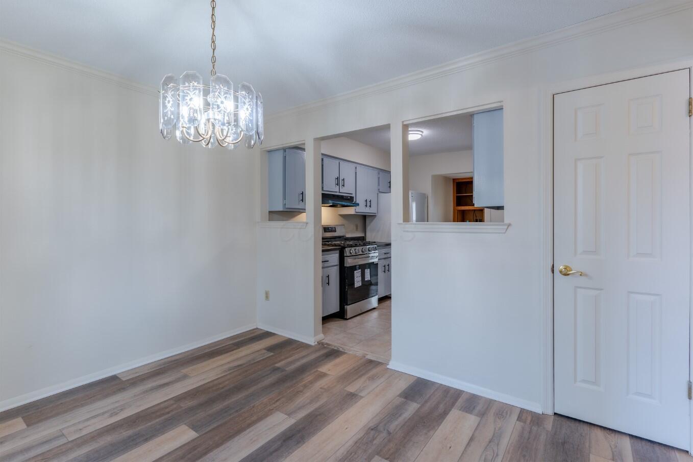 655 Providence Avenue, E Property Photo 5