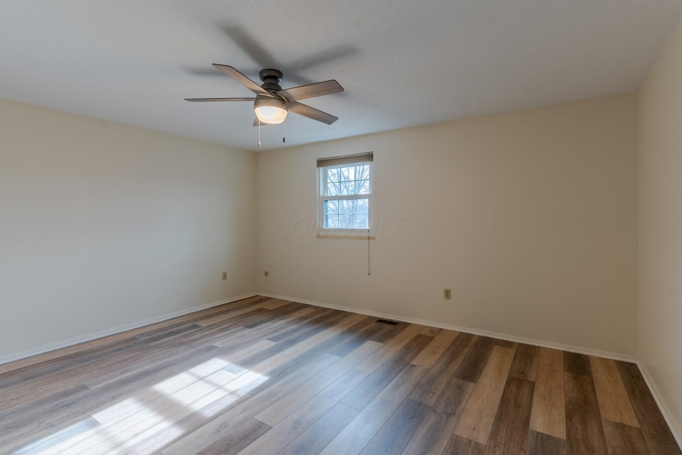 655 Providence Avenue, E Property Photo 23
