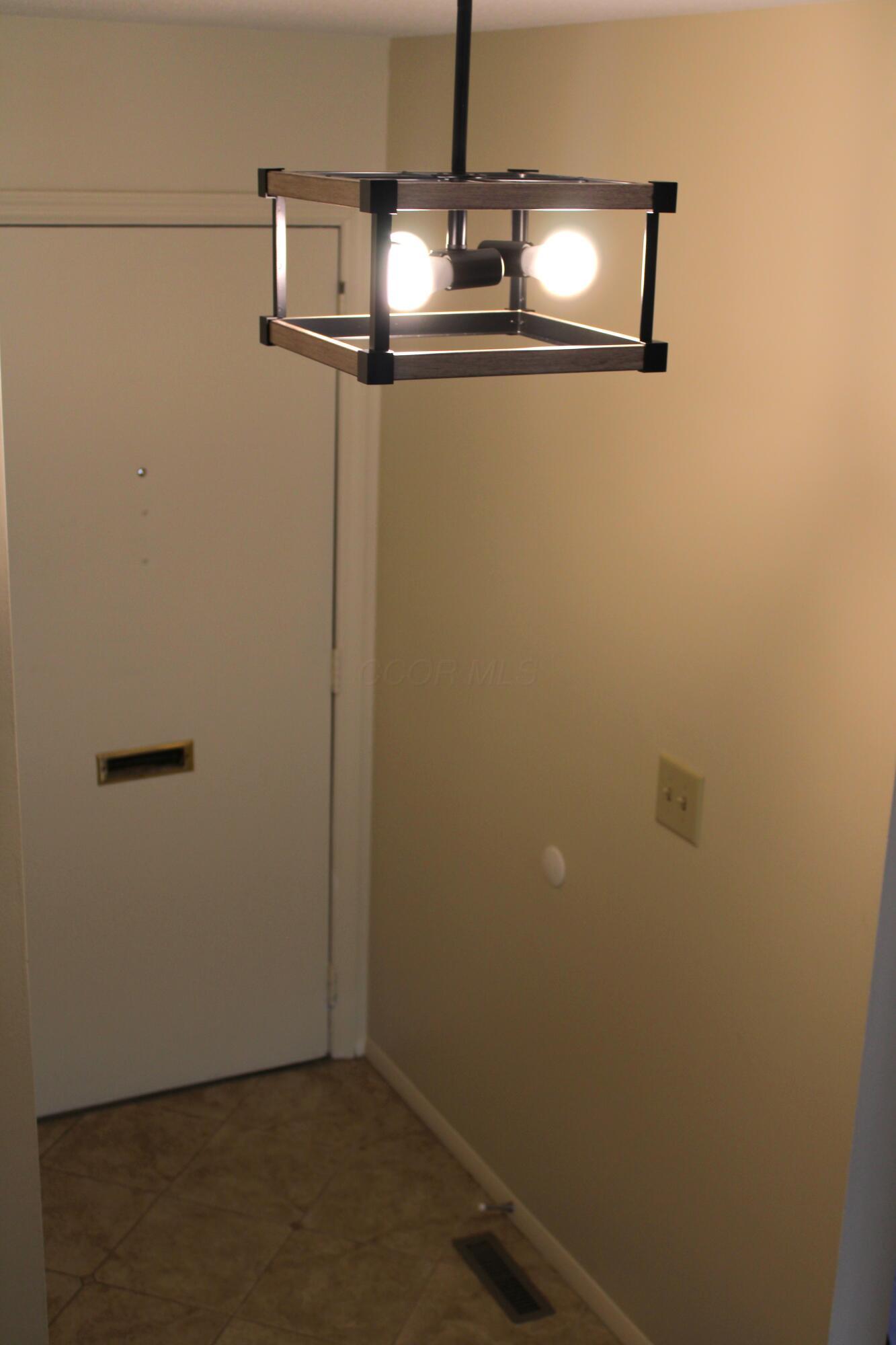 655 Providence Avenue, E Property Photo 28