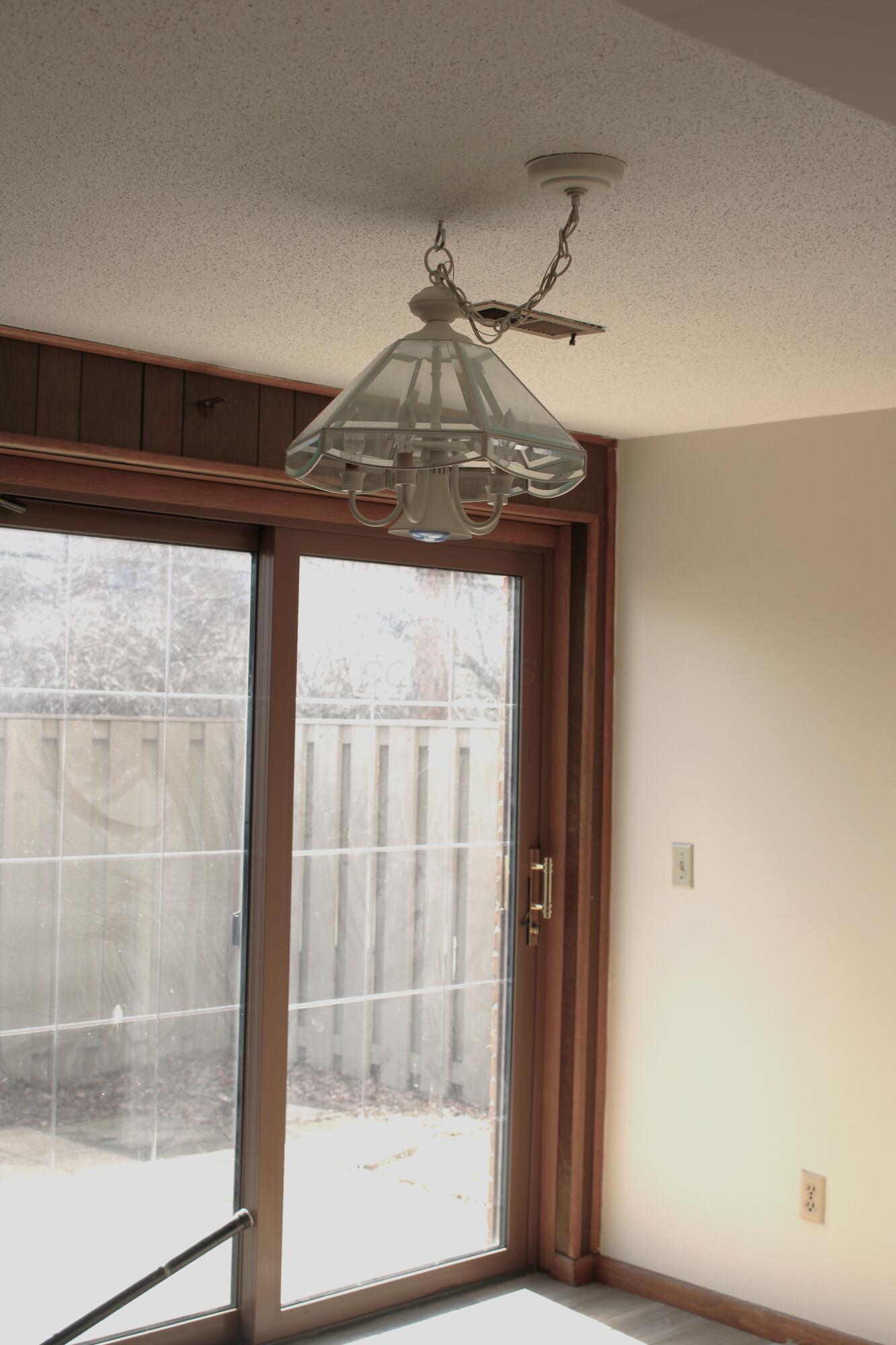 655 Providence Avenue, E Property Photo 30