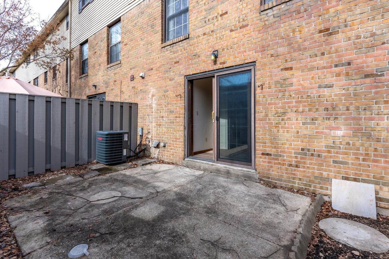 655 Providence Avenue, E Property Photo 31