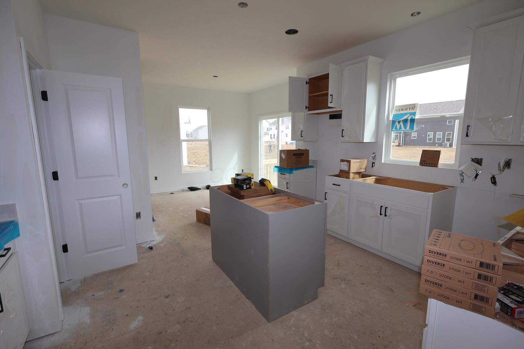 1749 Longhill Drive Property Photo 4