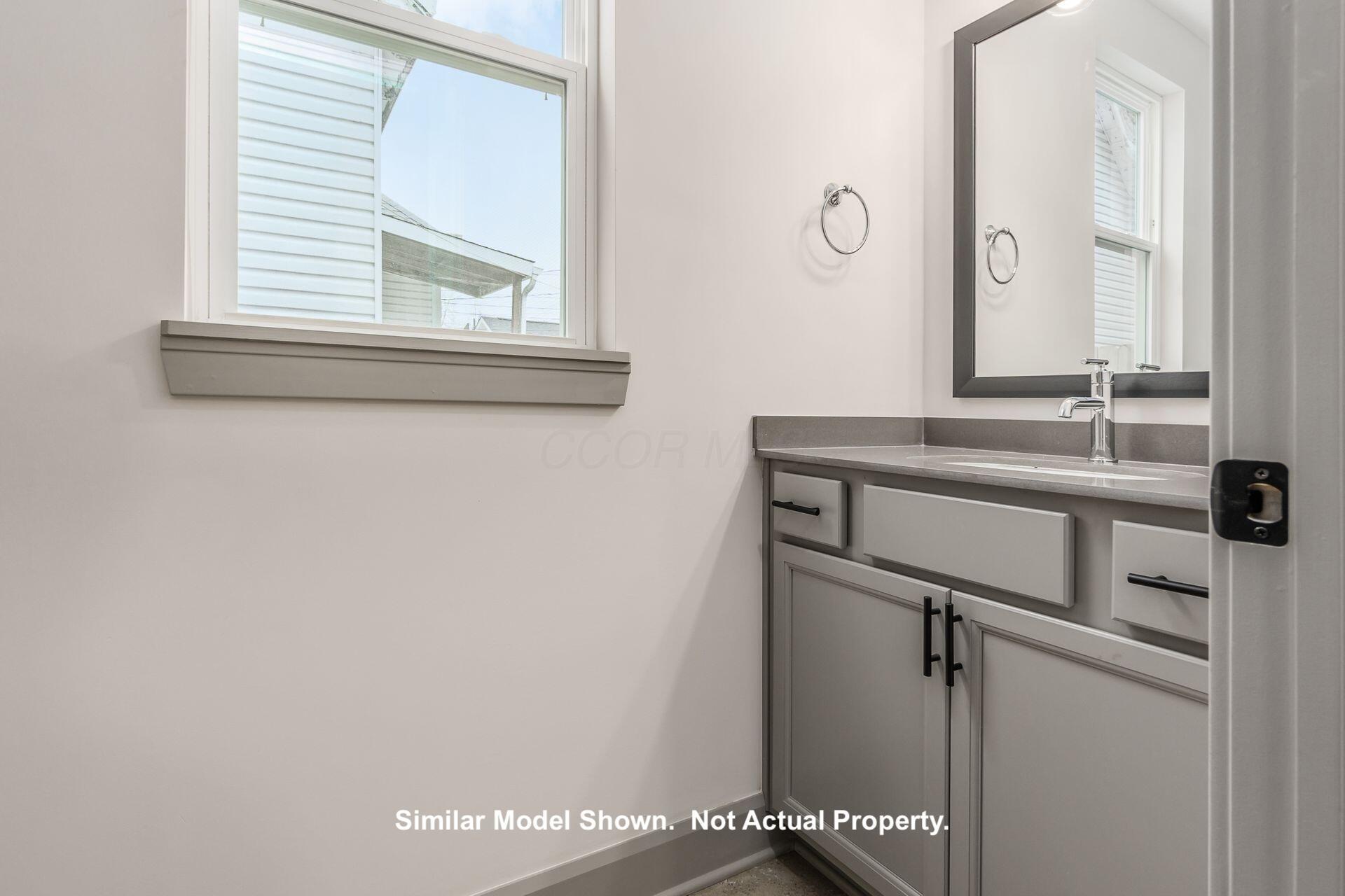 128 N Central Avenue Property Photo 20