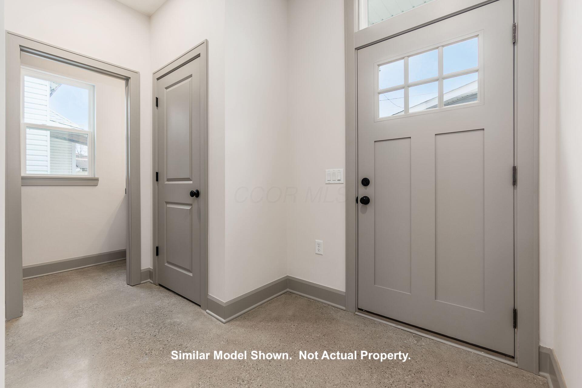 128 N Central Avenue Property Photo 21