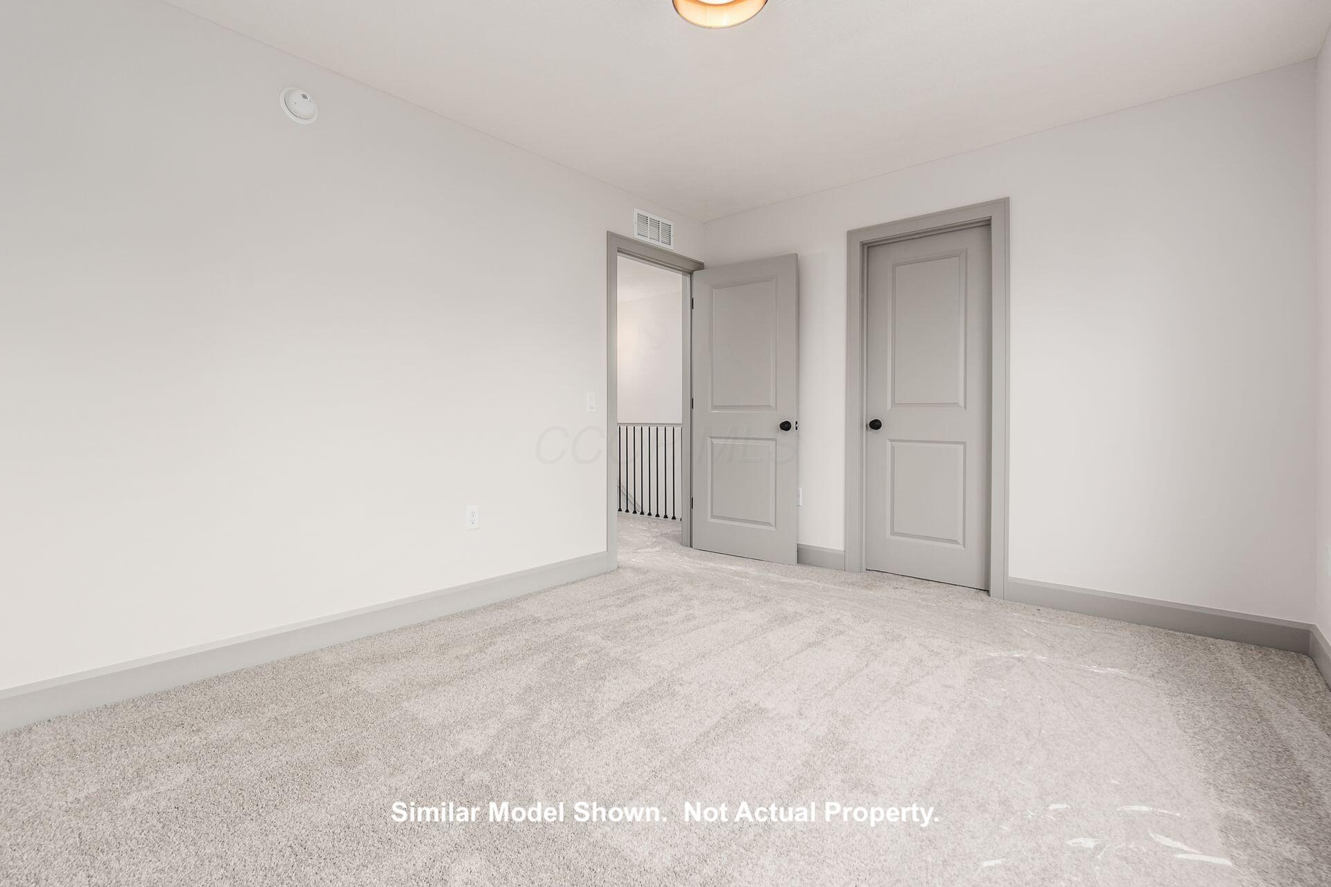 128 N Central Avenue Property Photo 26