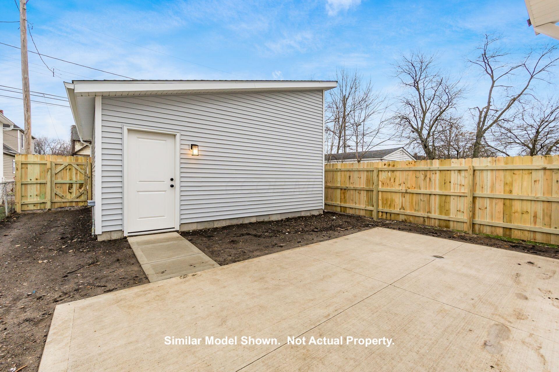 128 N Central Avenue Property Photo 36