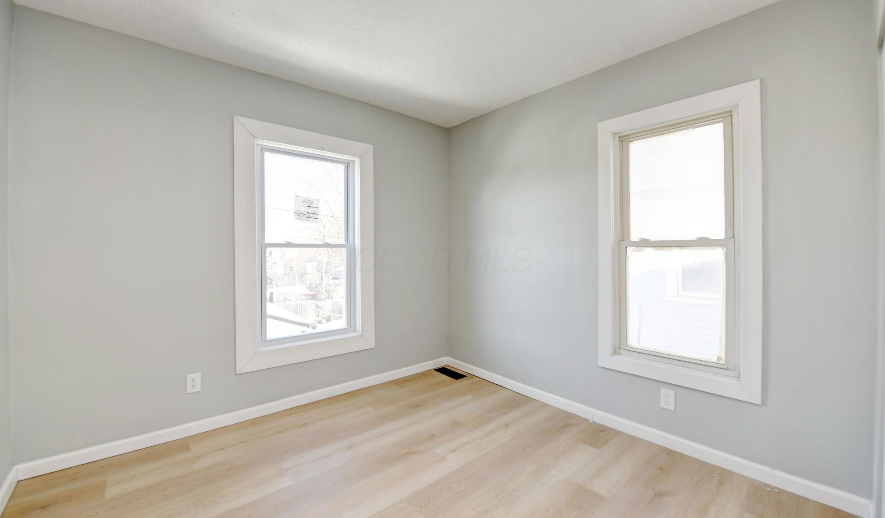 929 S 22nd Street Property Photo 28