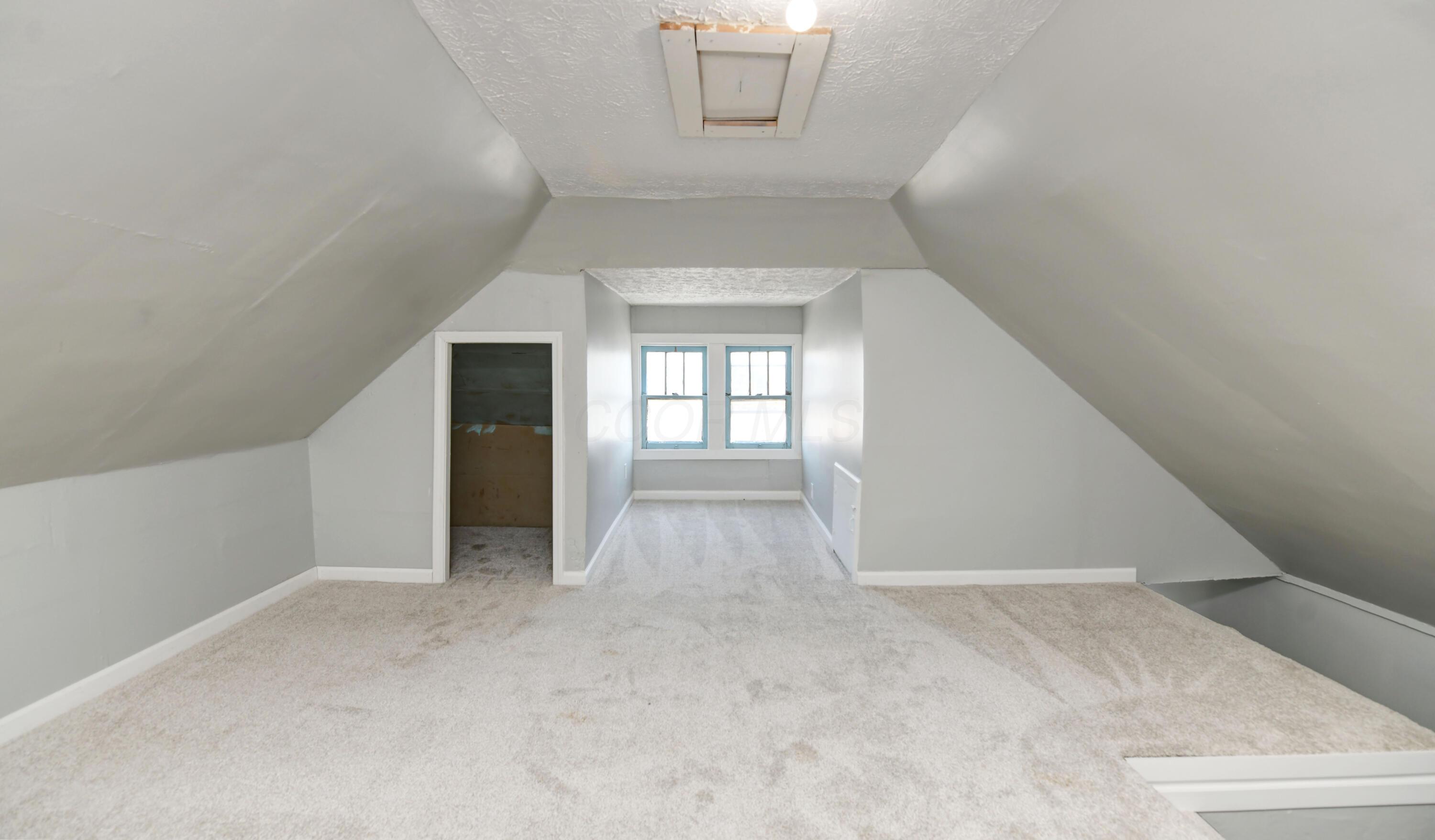 929 S 22nd Street Property Photo 34