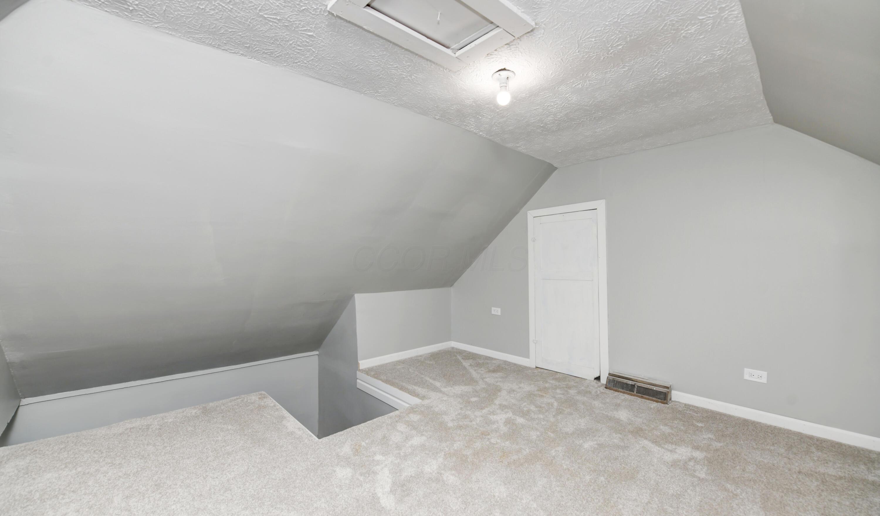 929 S 22nd Street Property Photo 35
