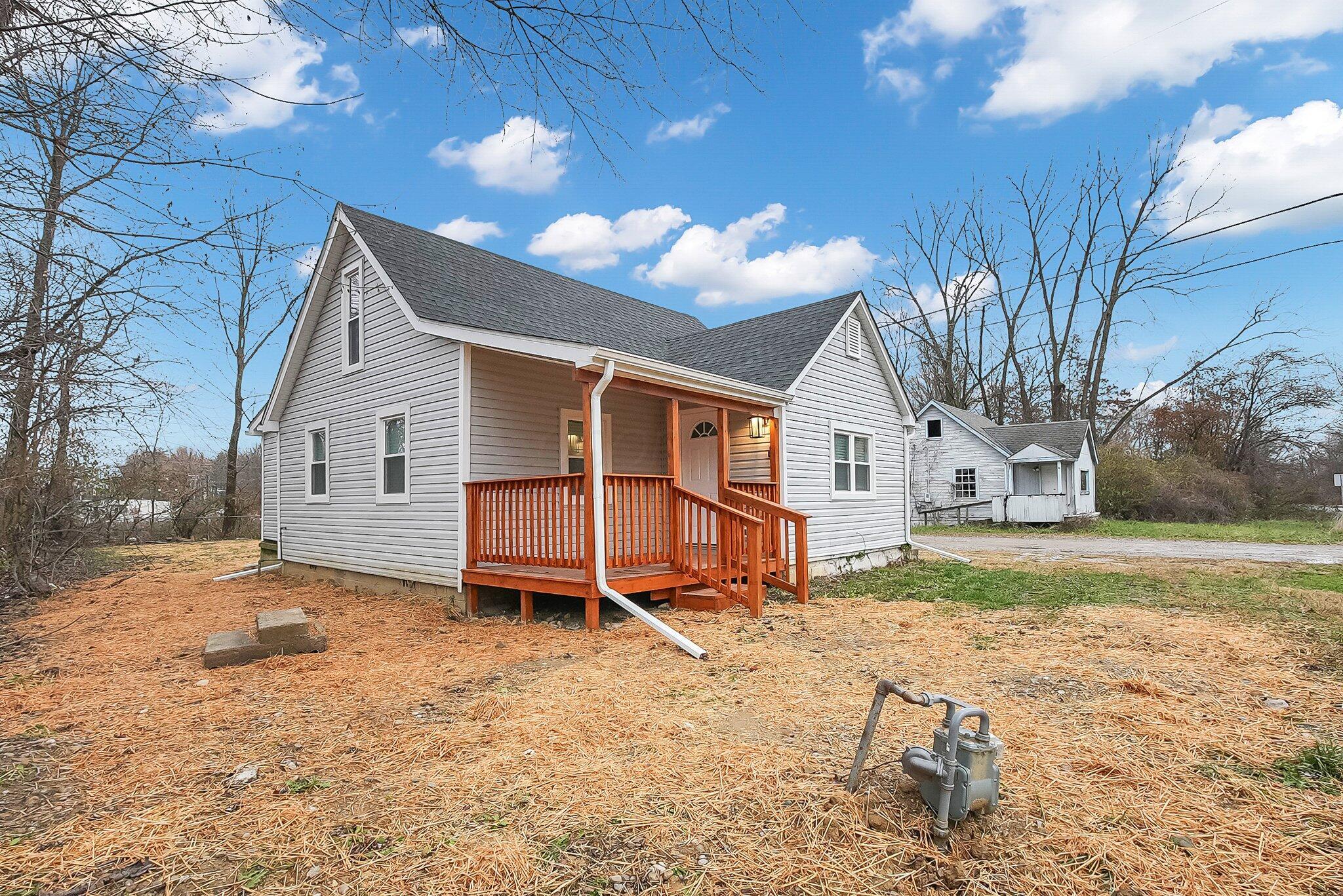 3784 Armuth Avenue Property Photo 4