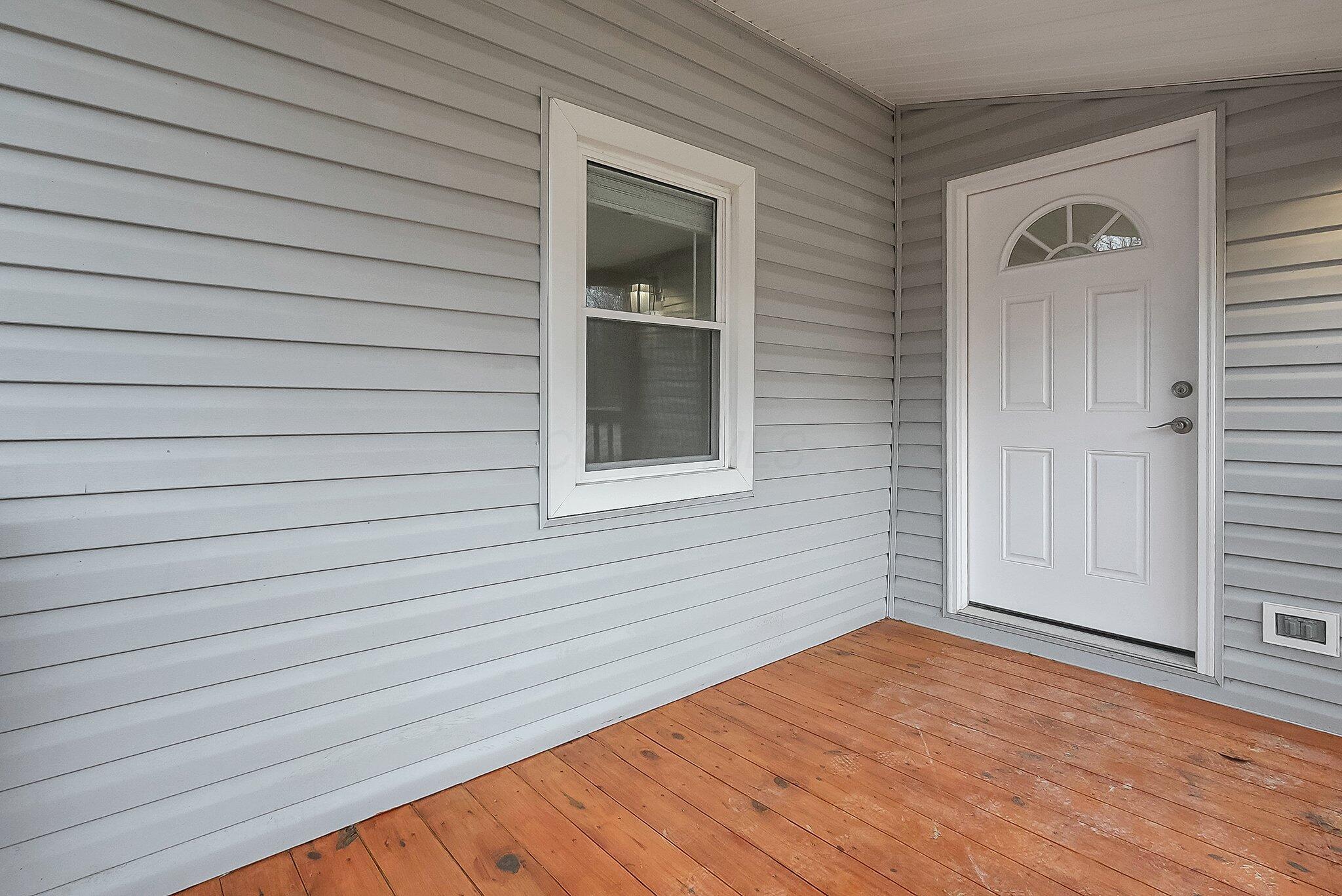 3784 Armuth Avenue Property Photo 5