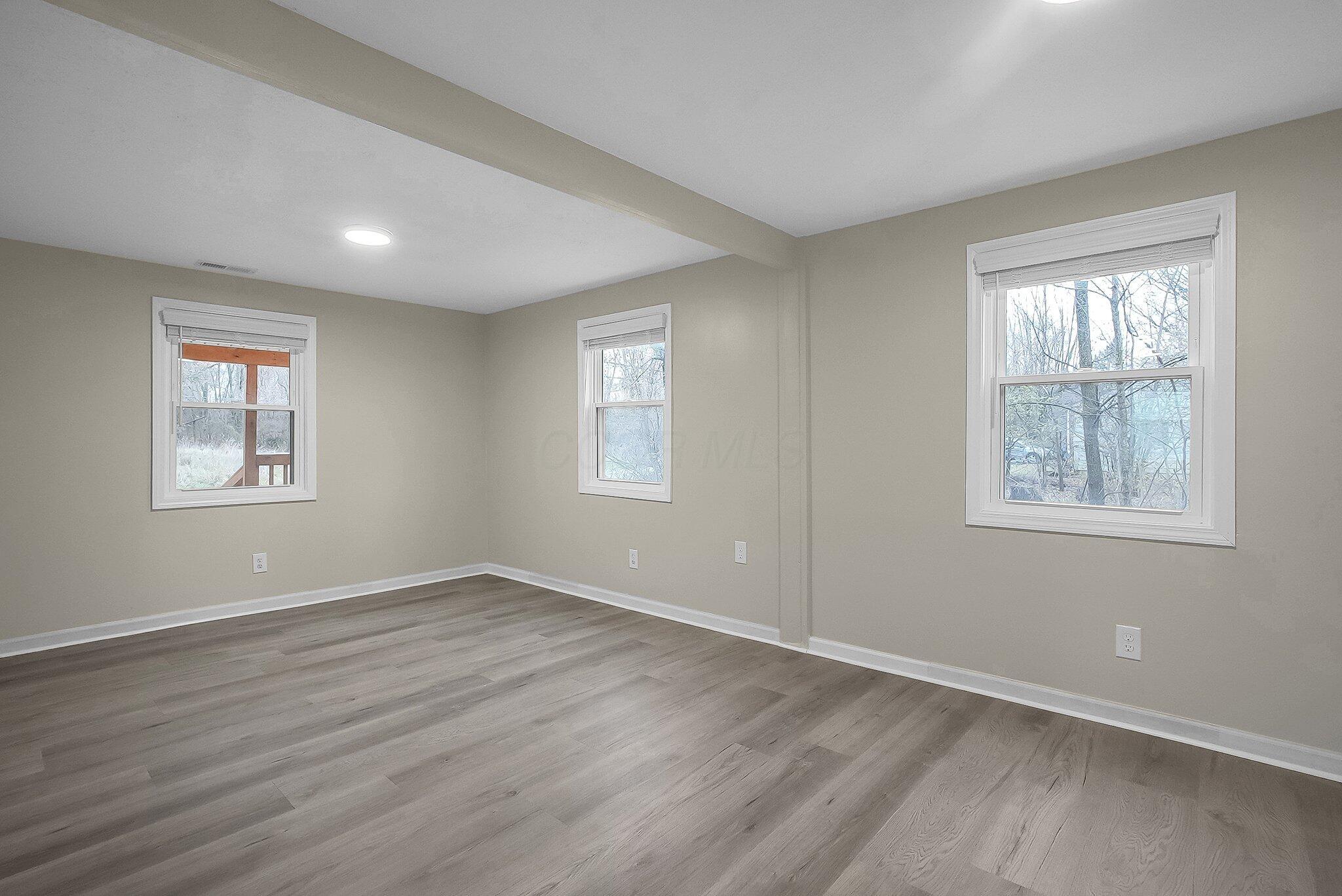 3784 Armuth Avenue Property Photo 15