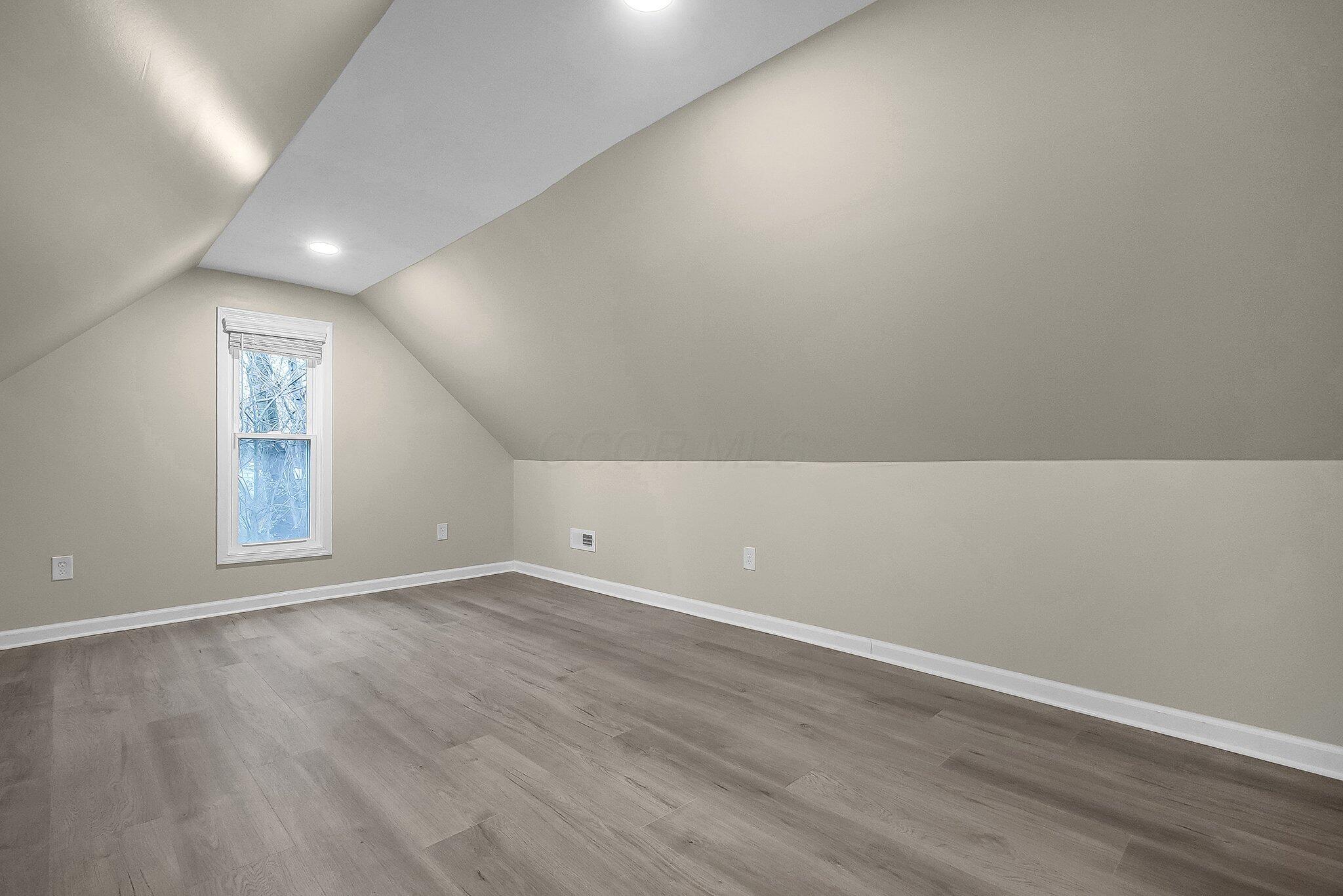 3784 Armuth Avenue Property Photo 19