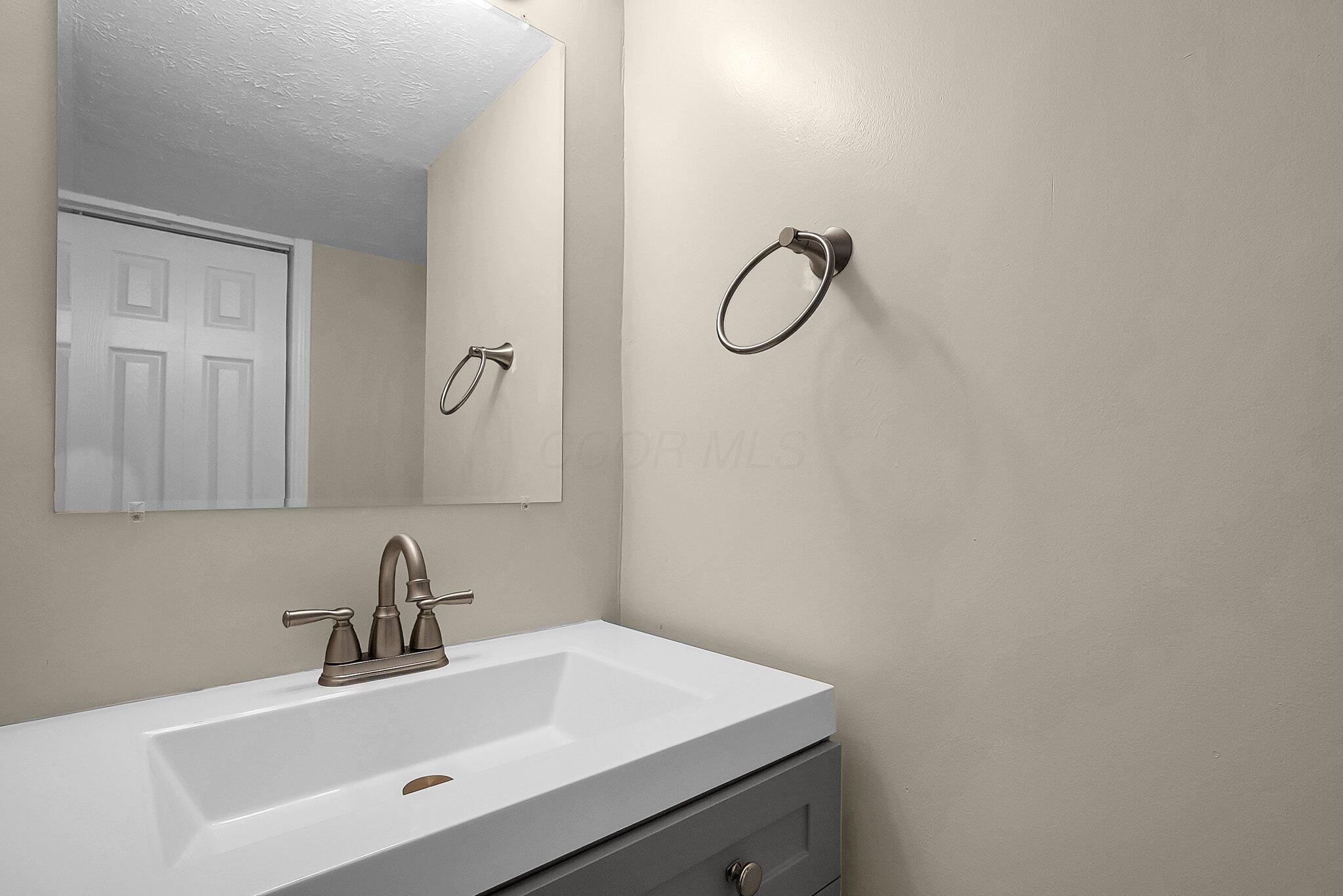 3784 Armuth Avenue Property Photo 21