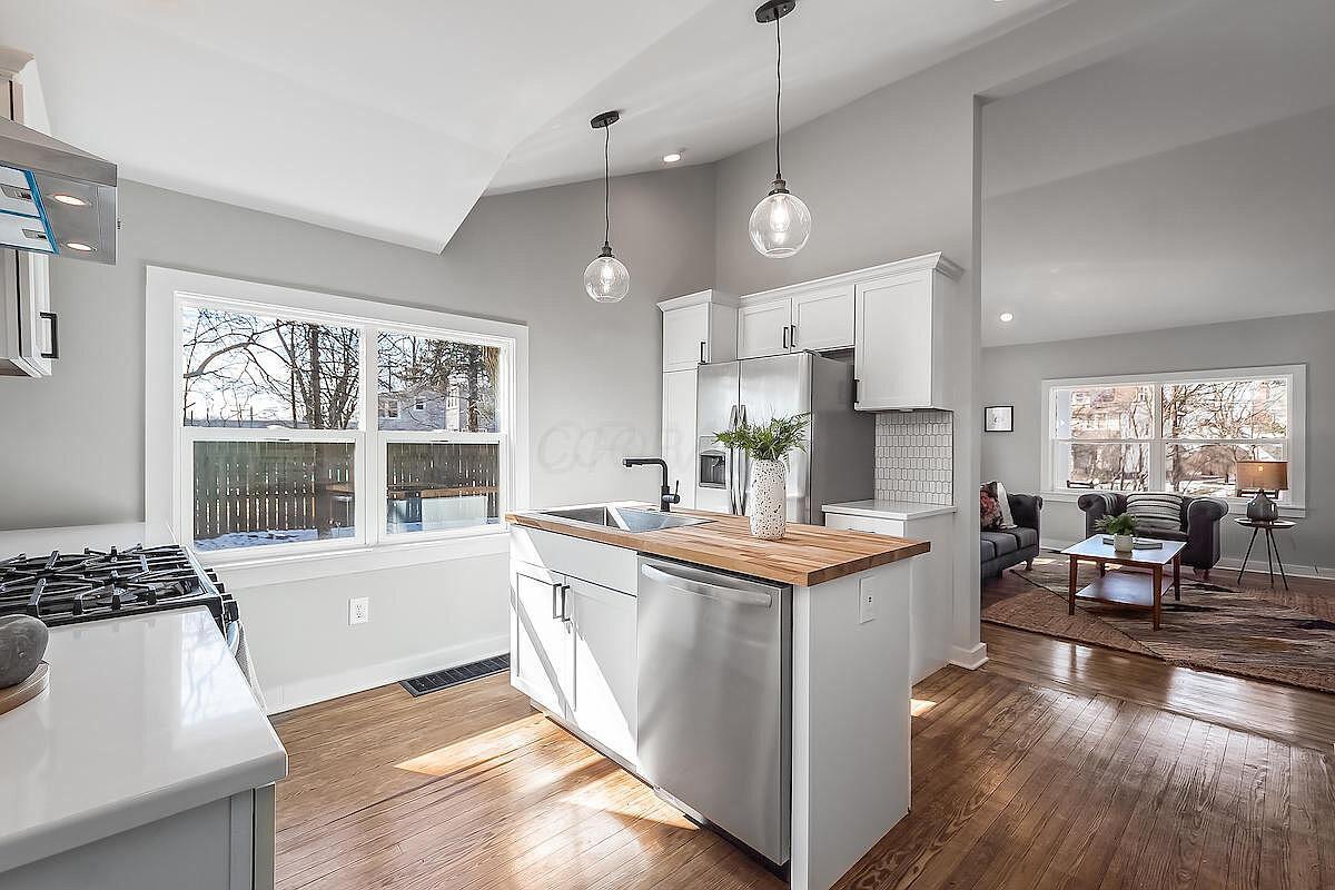 Property Photo 22