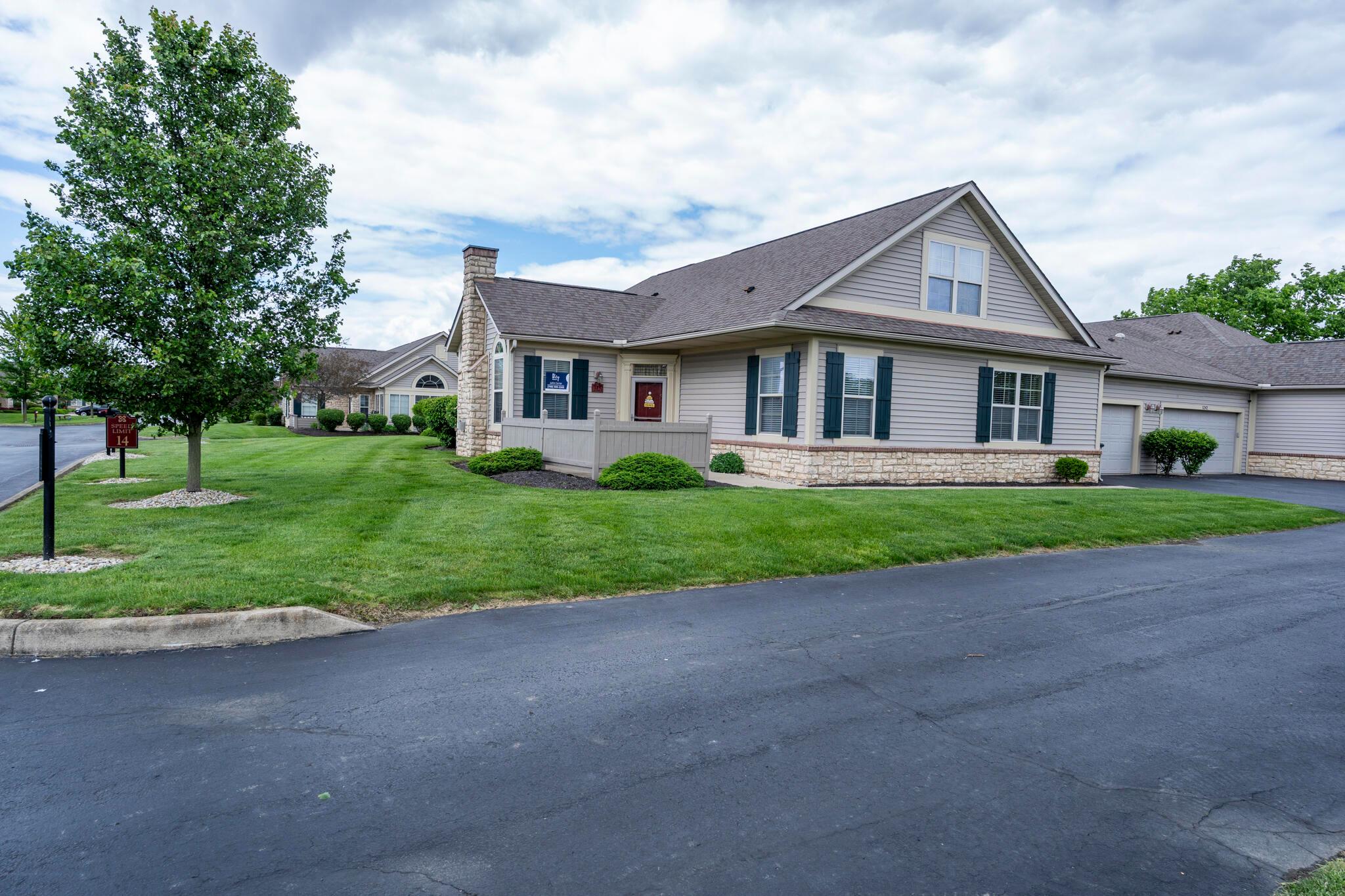 1240 Paddock Loop Property Photo 4