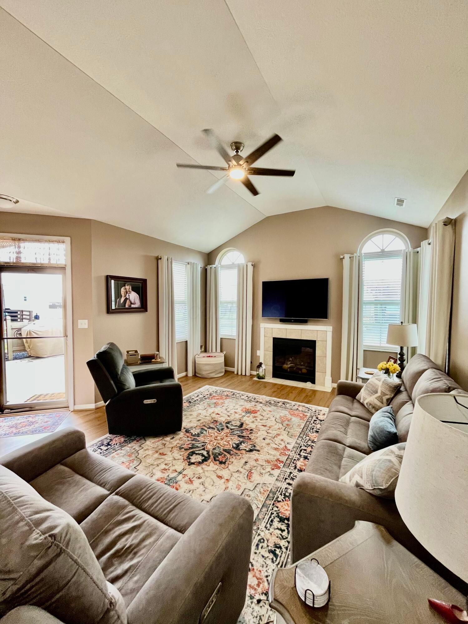 1240 Paddock Loop Property Photo 13