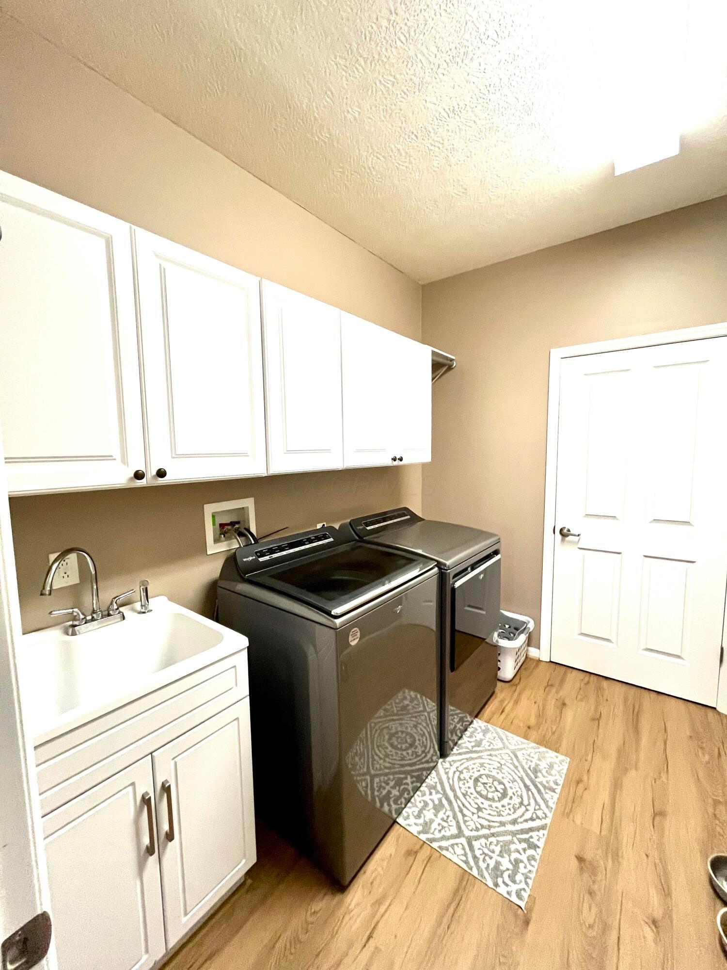 1240 Paddock Loop Property Photo 18