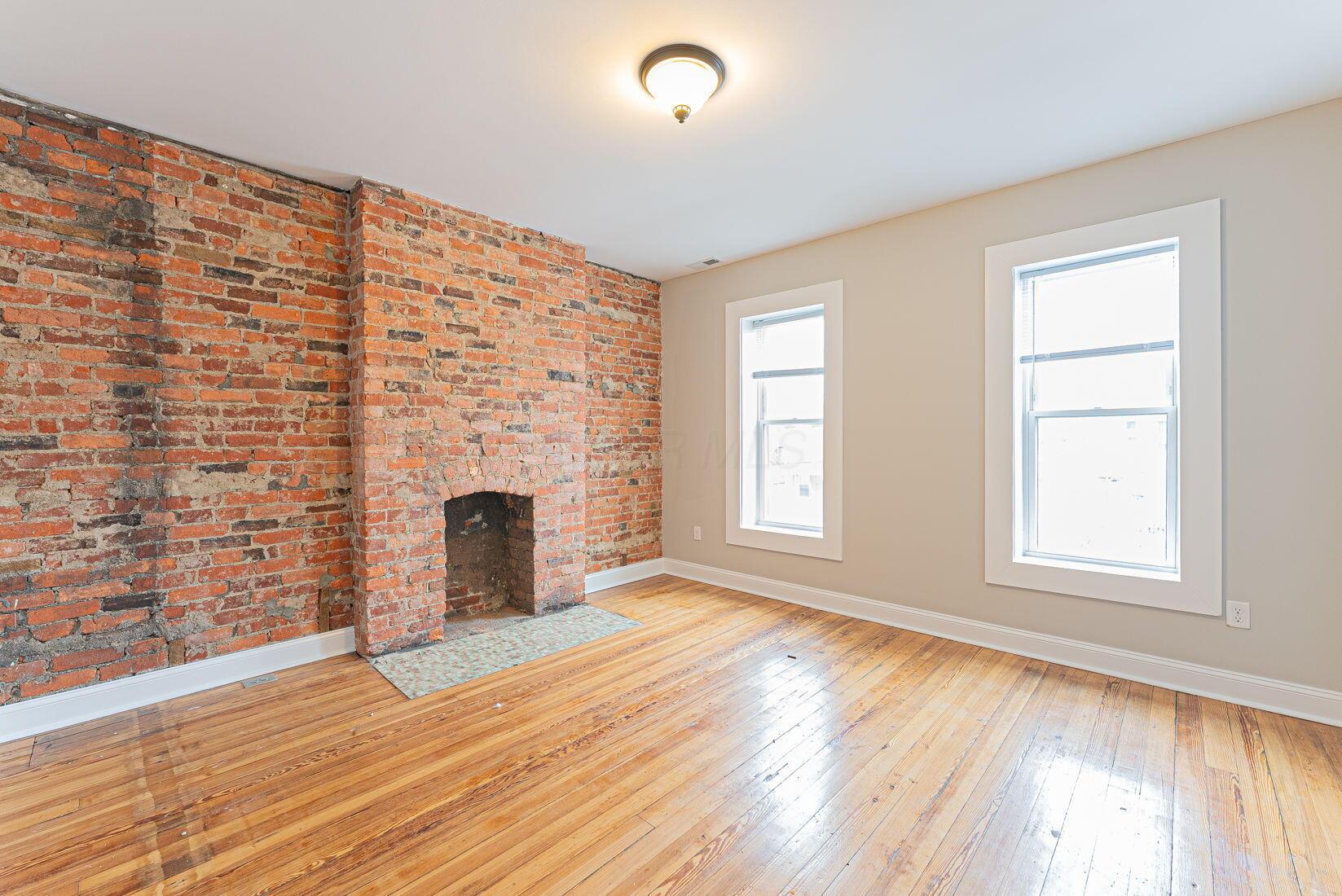 429 Wilson Avenue Property Photo 4