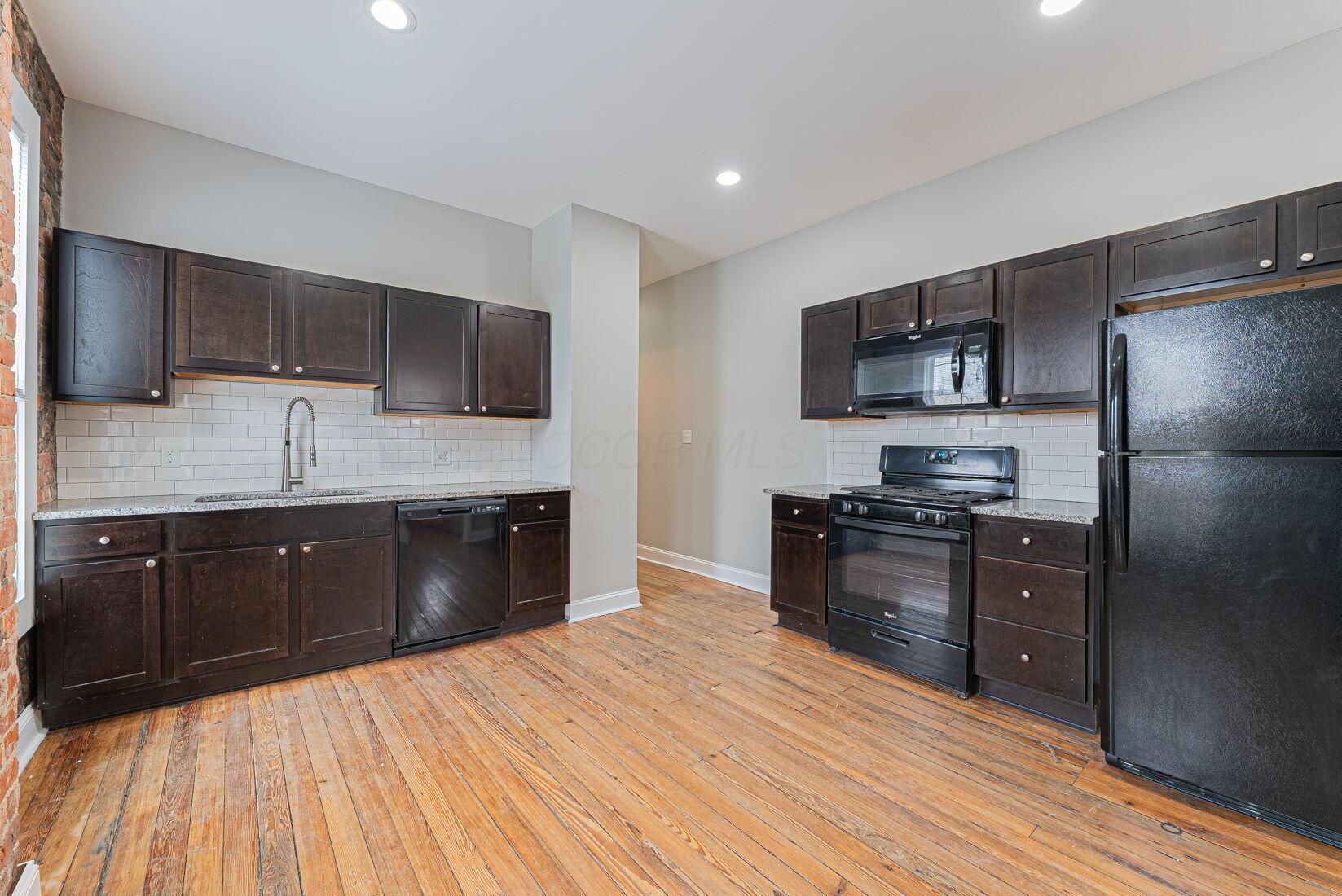 429 Wilson Avenue Property Photo 8