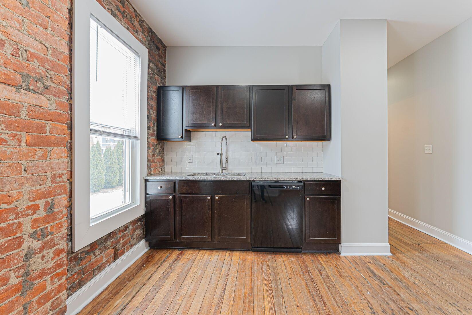 429 Wilson Avenue Property Photo 10