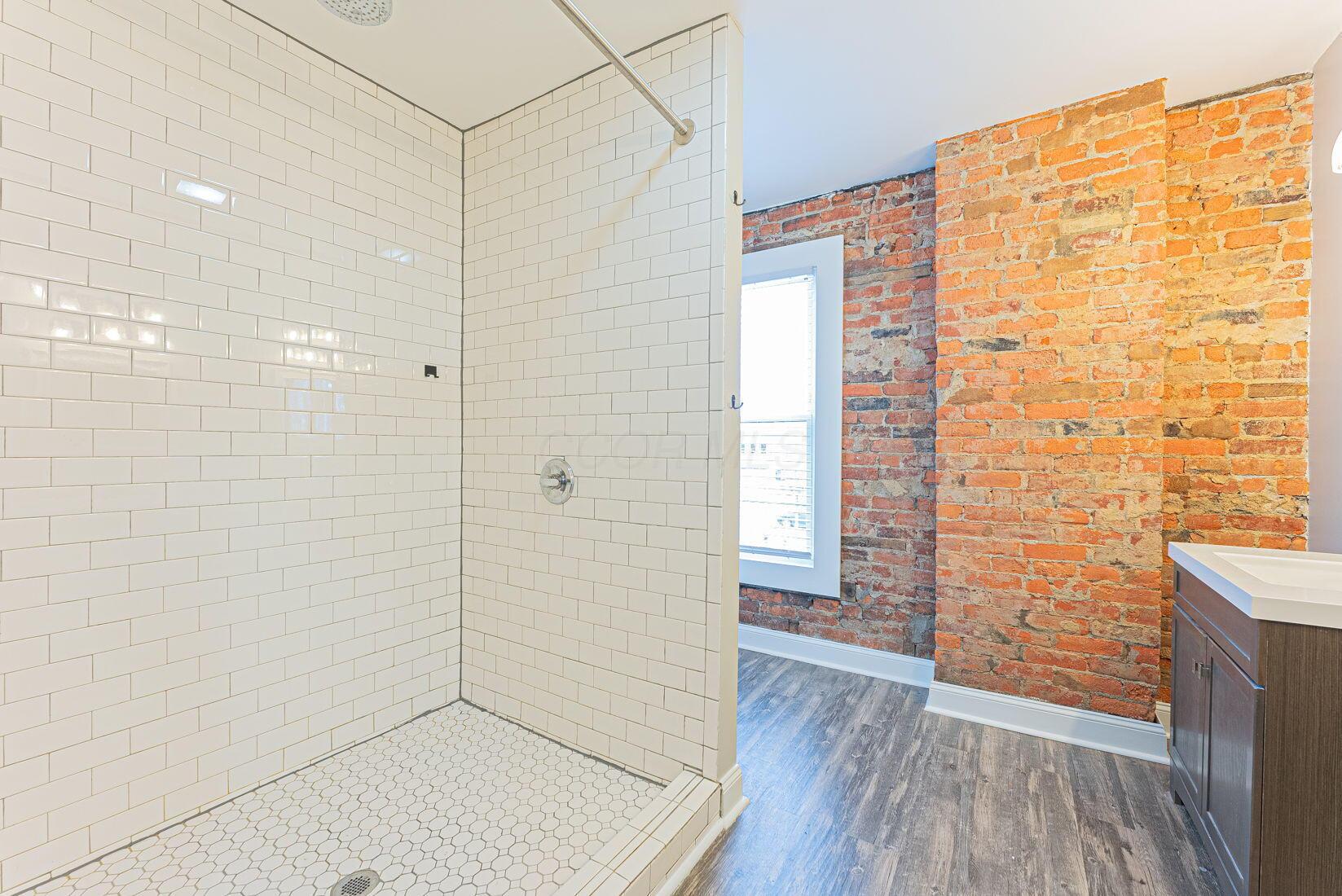 429 Wilson Avenue Property Photo 20
