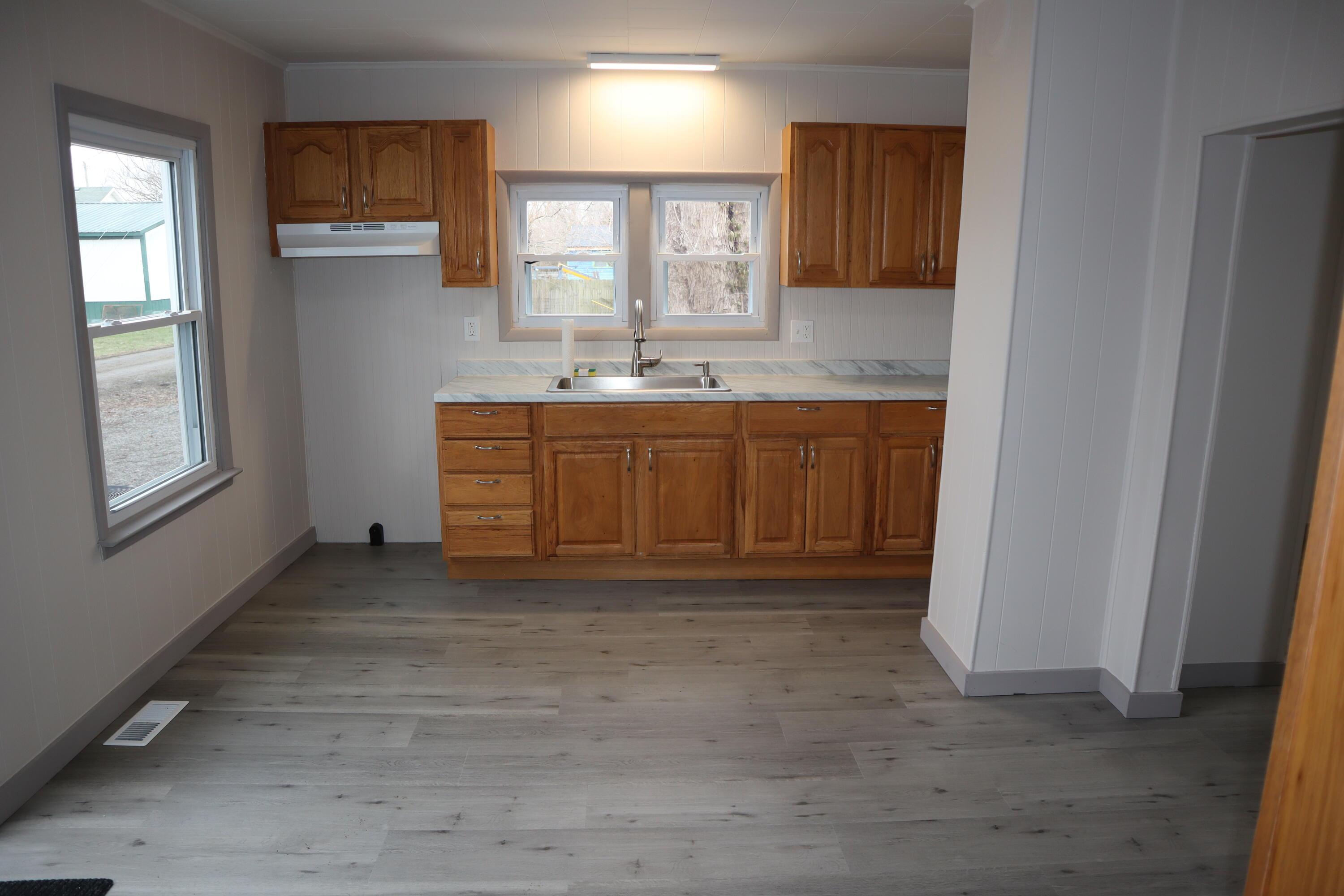 3854 Main Street Se Property Photo 10