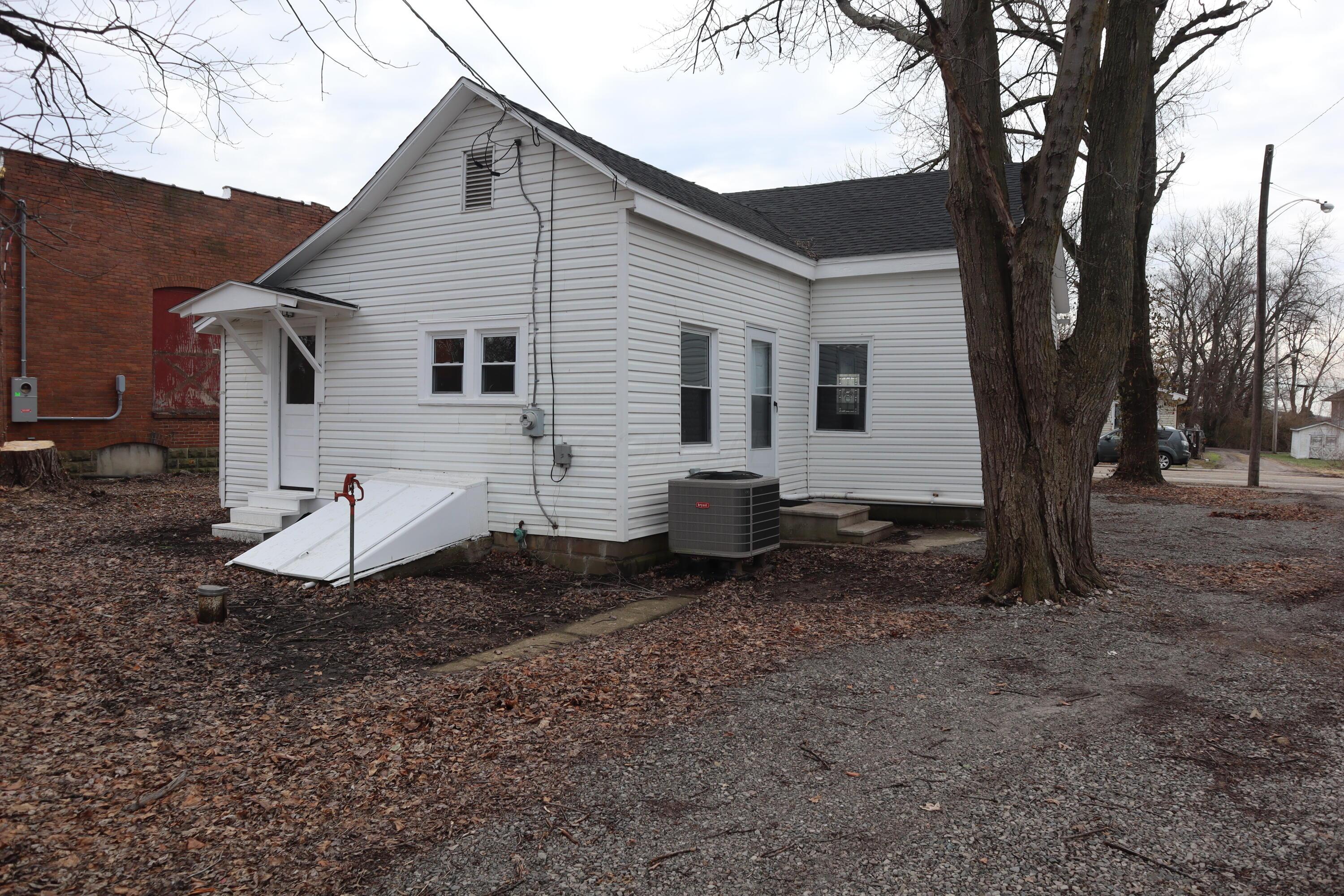 3854 Main Street Se Property Photo 12
