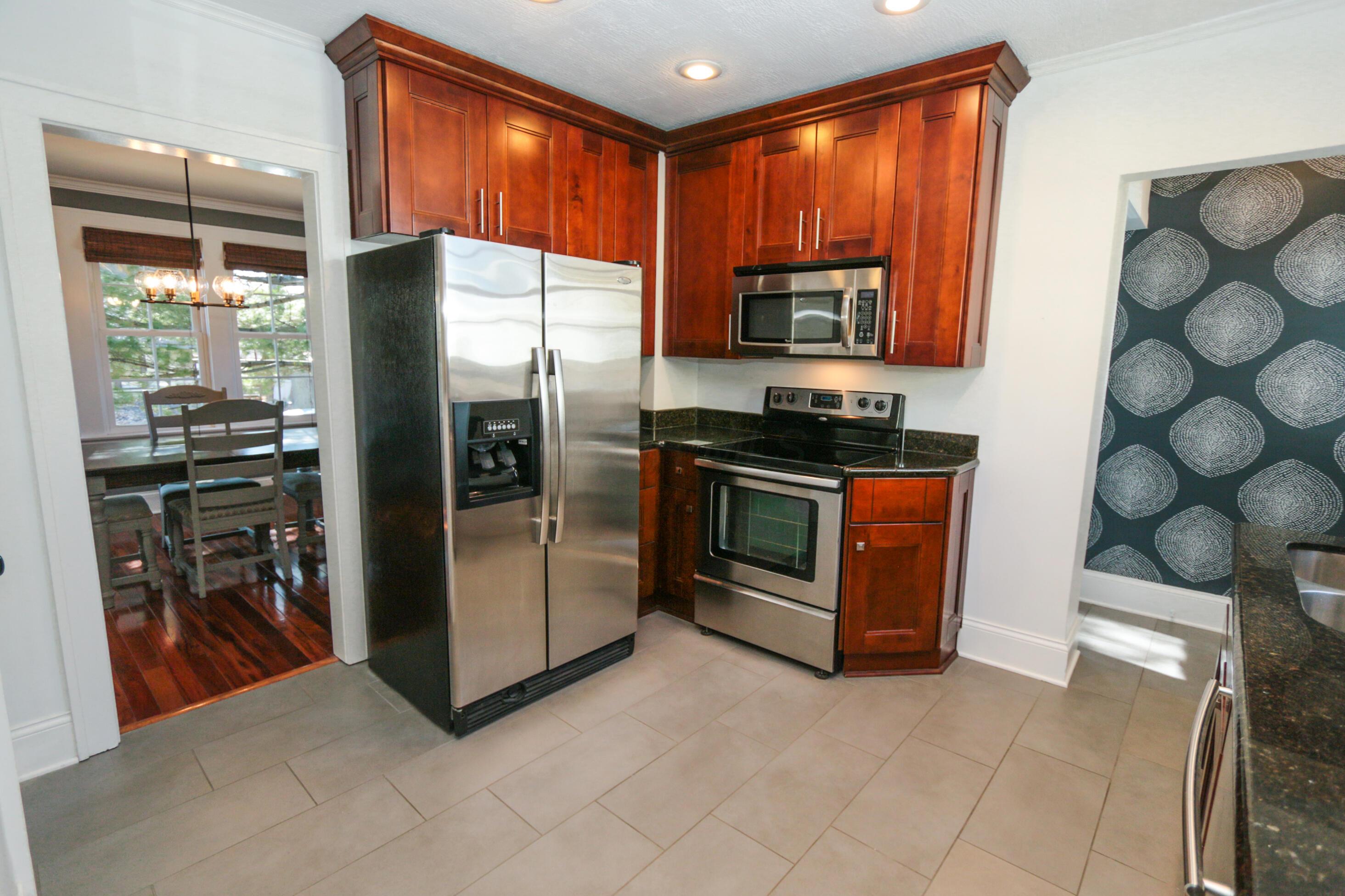 2947 Indianola Avenue Property Photo 13